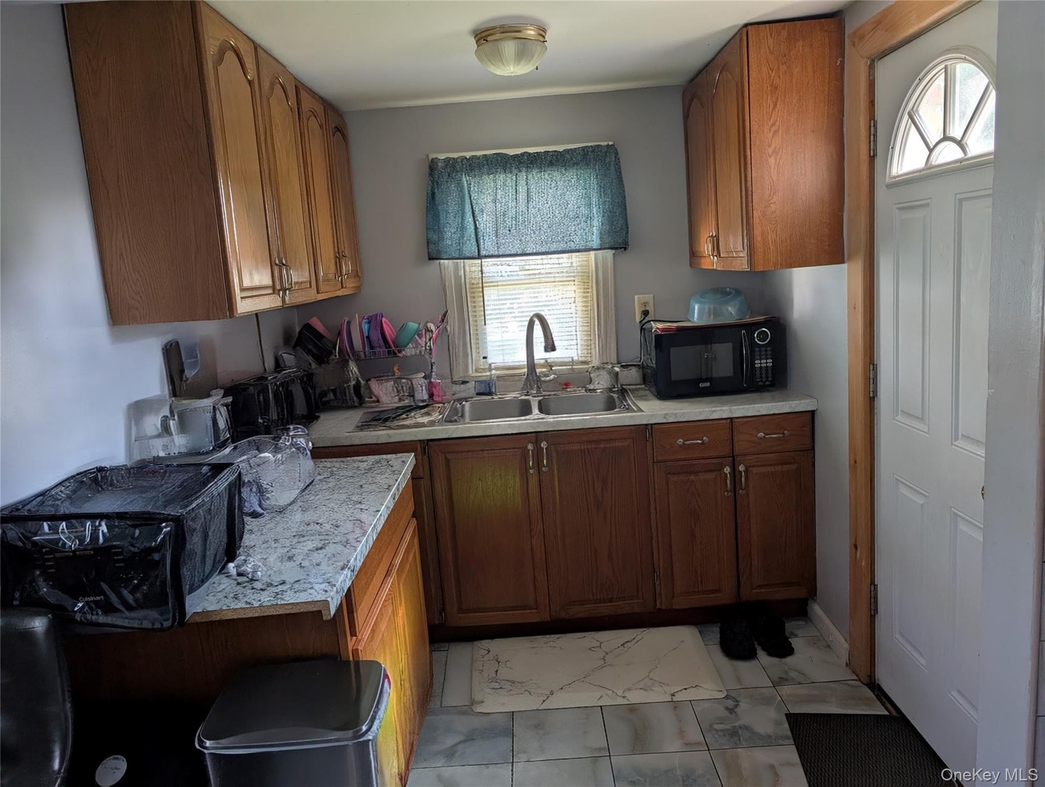 186 Westbury Boulevard thumbnail 25