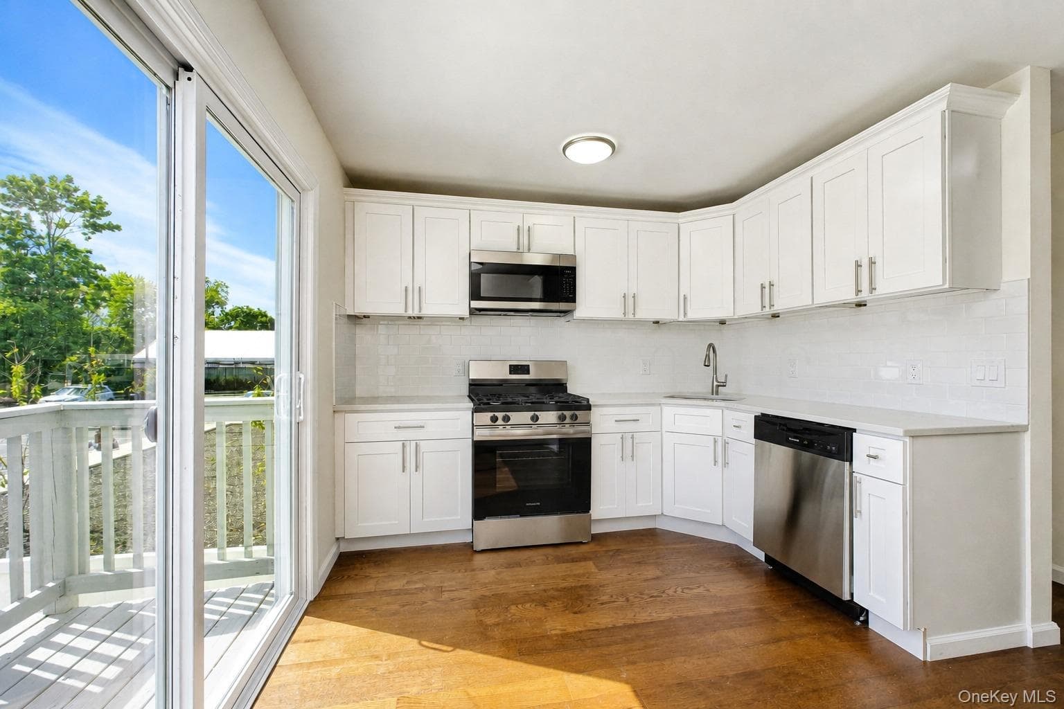 7306 Amboy Road thumbnail 10