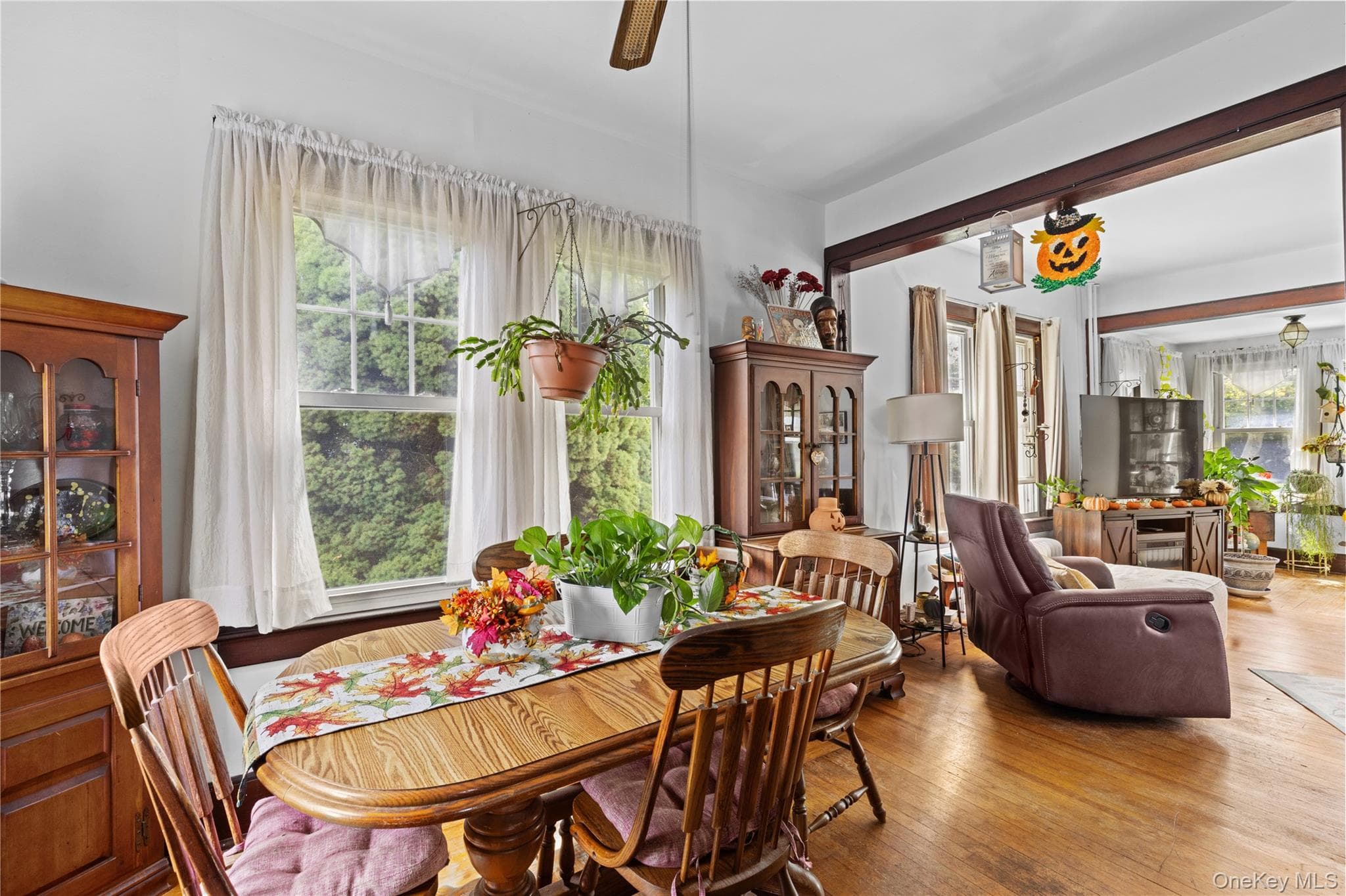 992 Roanoke Avenue thumbnail 11