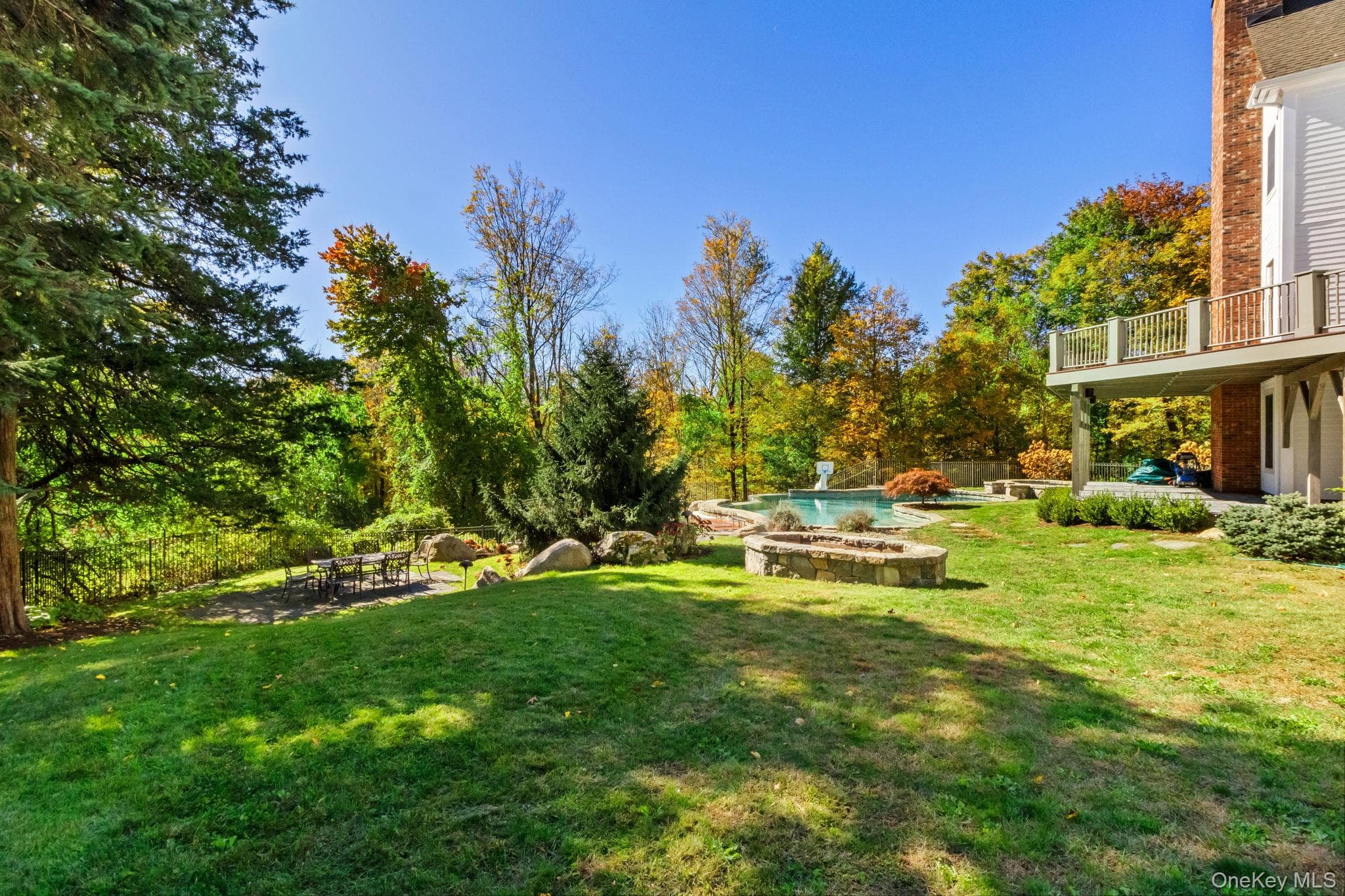 496 Long Ridge Road thumbnail 45