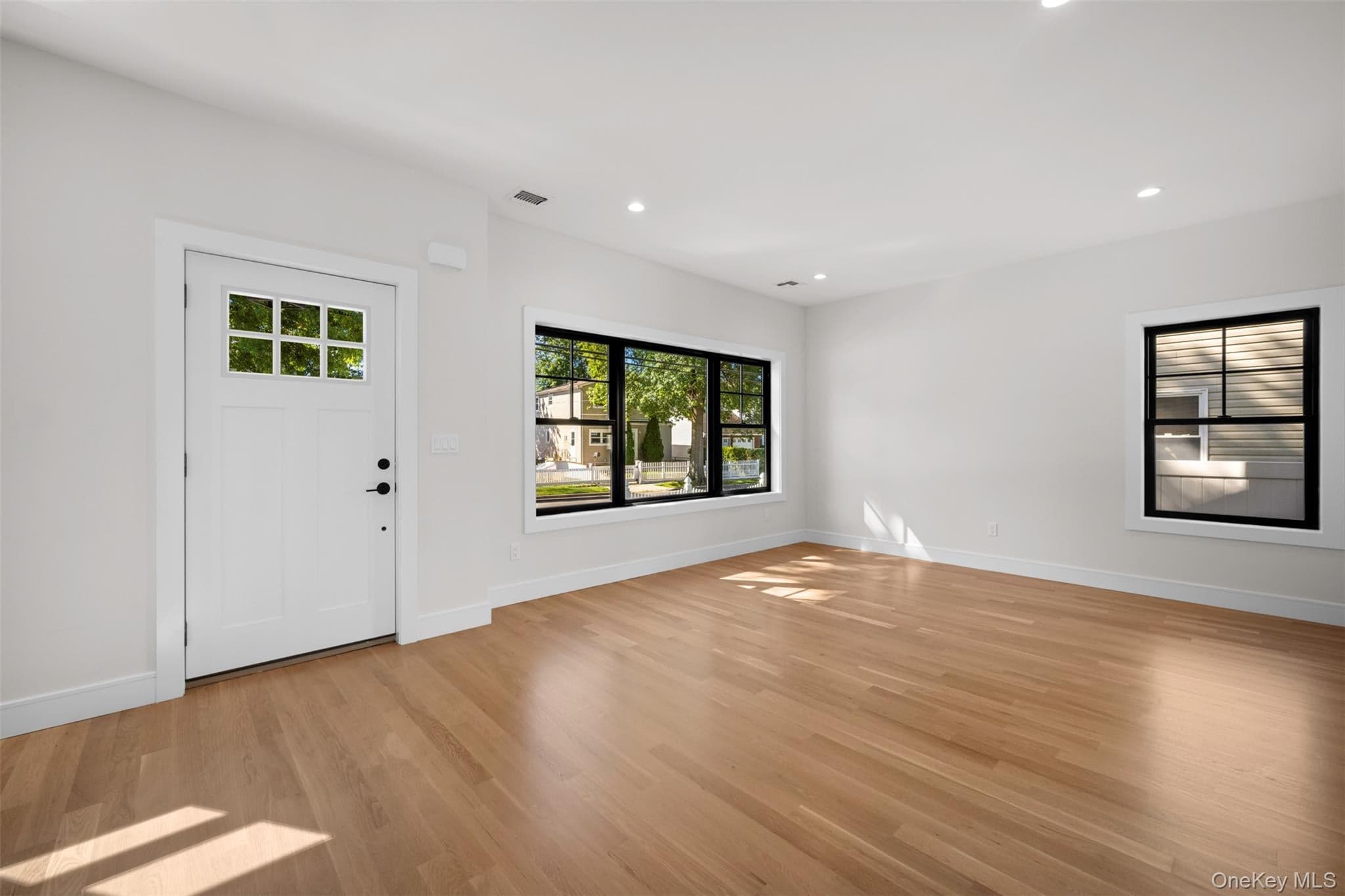 97 Broadmoor Lane thumbnail 6