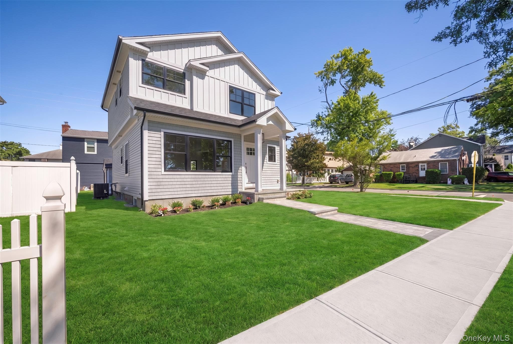 97 Broadmoor Lane thumbnail 2