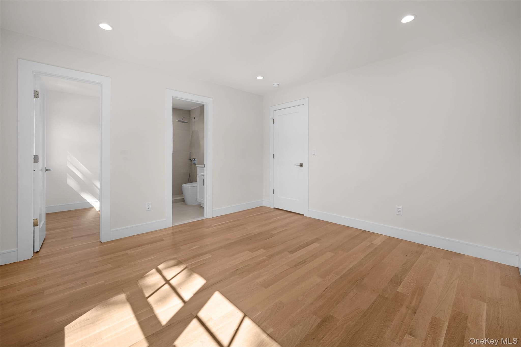 97 Broadmoor Lane thumbnail 23