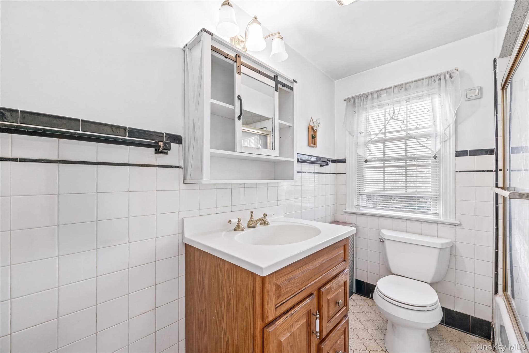 134 Hart Avenue thumbnail 40