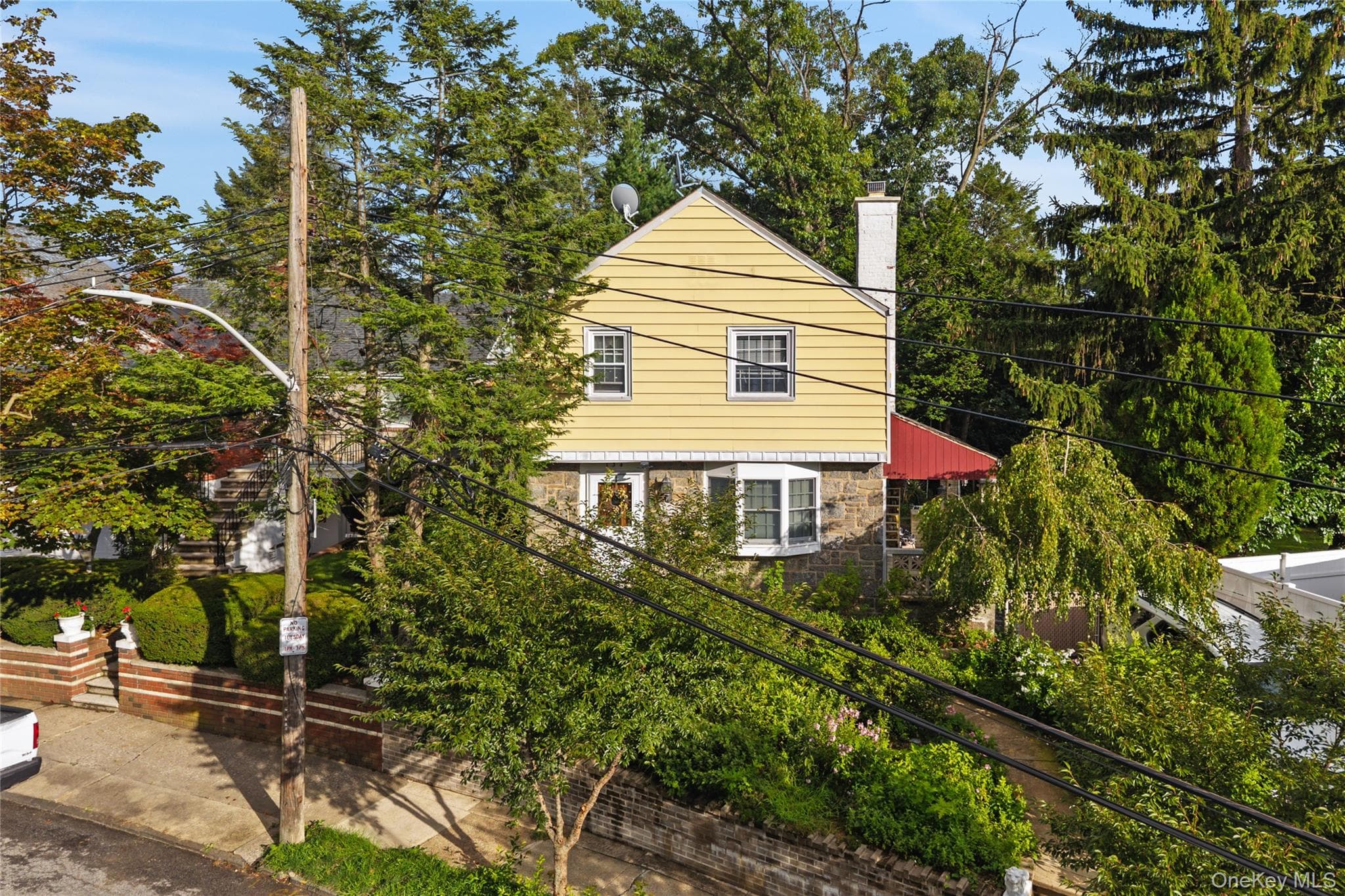134 Hart Avenue thumbnail 4