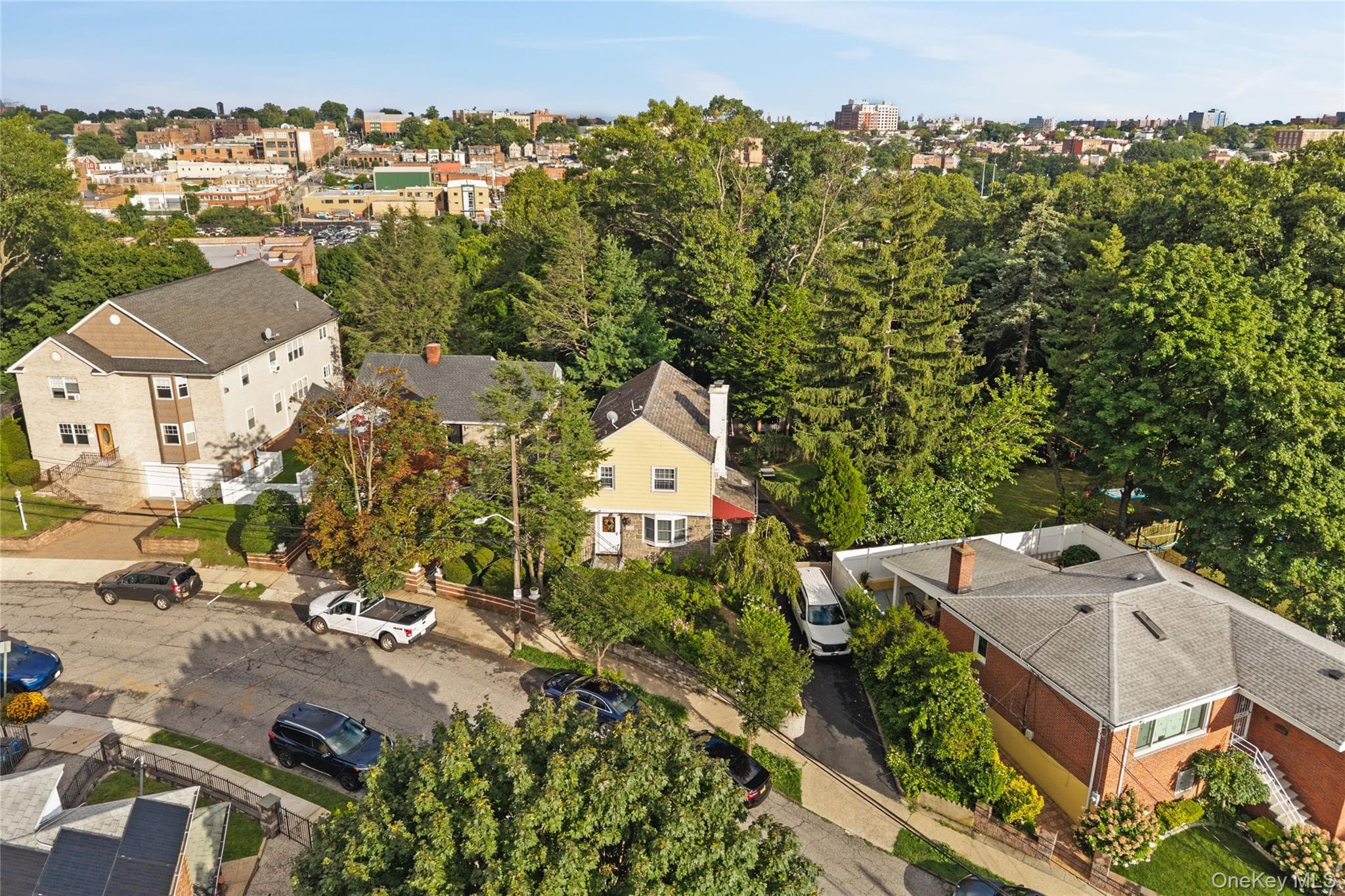 134 Hart Avenue thumbnail 2