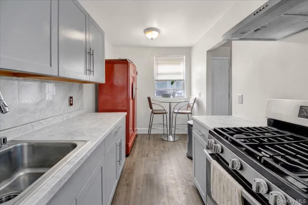 191 Park Avenue thumbnail 18