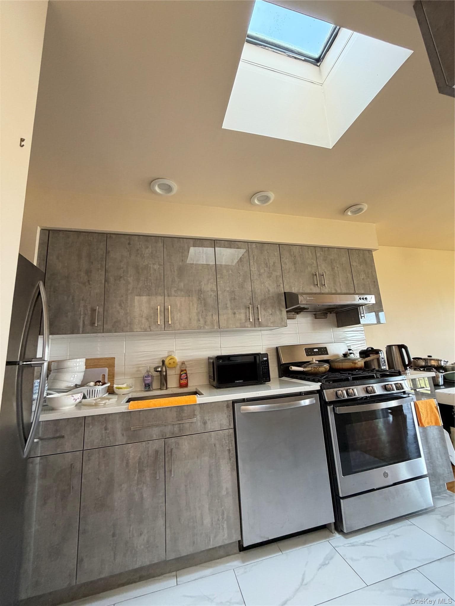 12021 Riviera Court Unit: 5B thumbnail 12