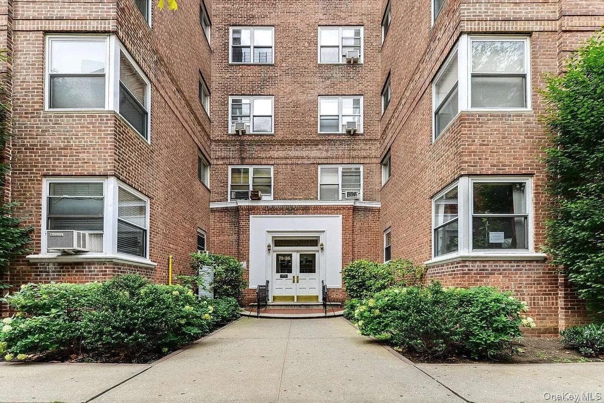 71-36 110th Street Unit: 6/H thumbnail 2