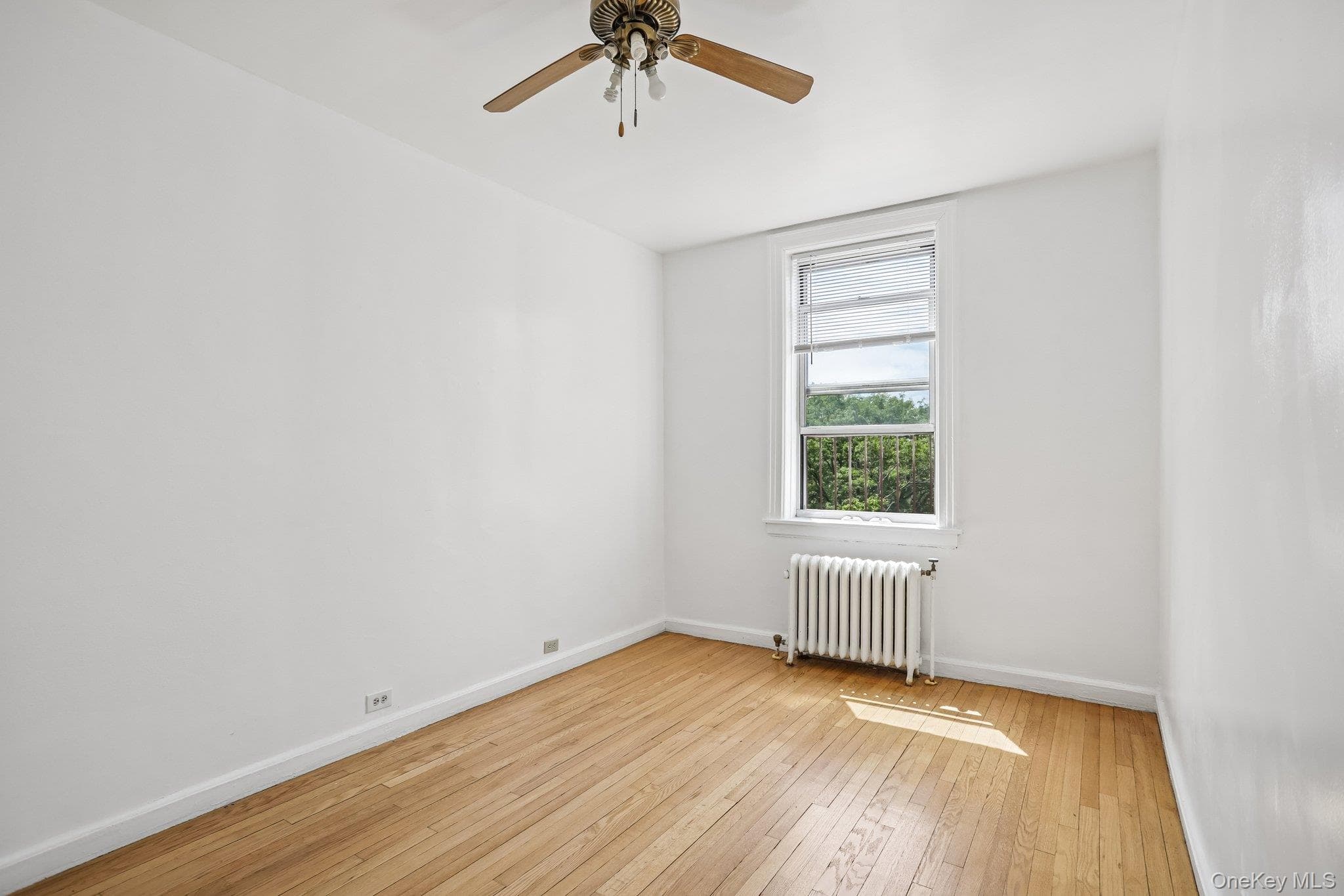 445 Gramatan Ave AVE Unit: CD3 thumbnail 18