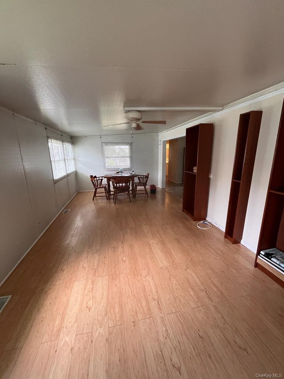 1661 Old Country Road Unit: 233 thumbnail 8