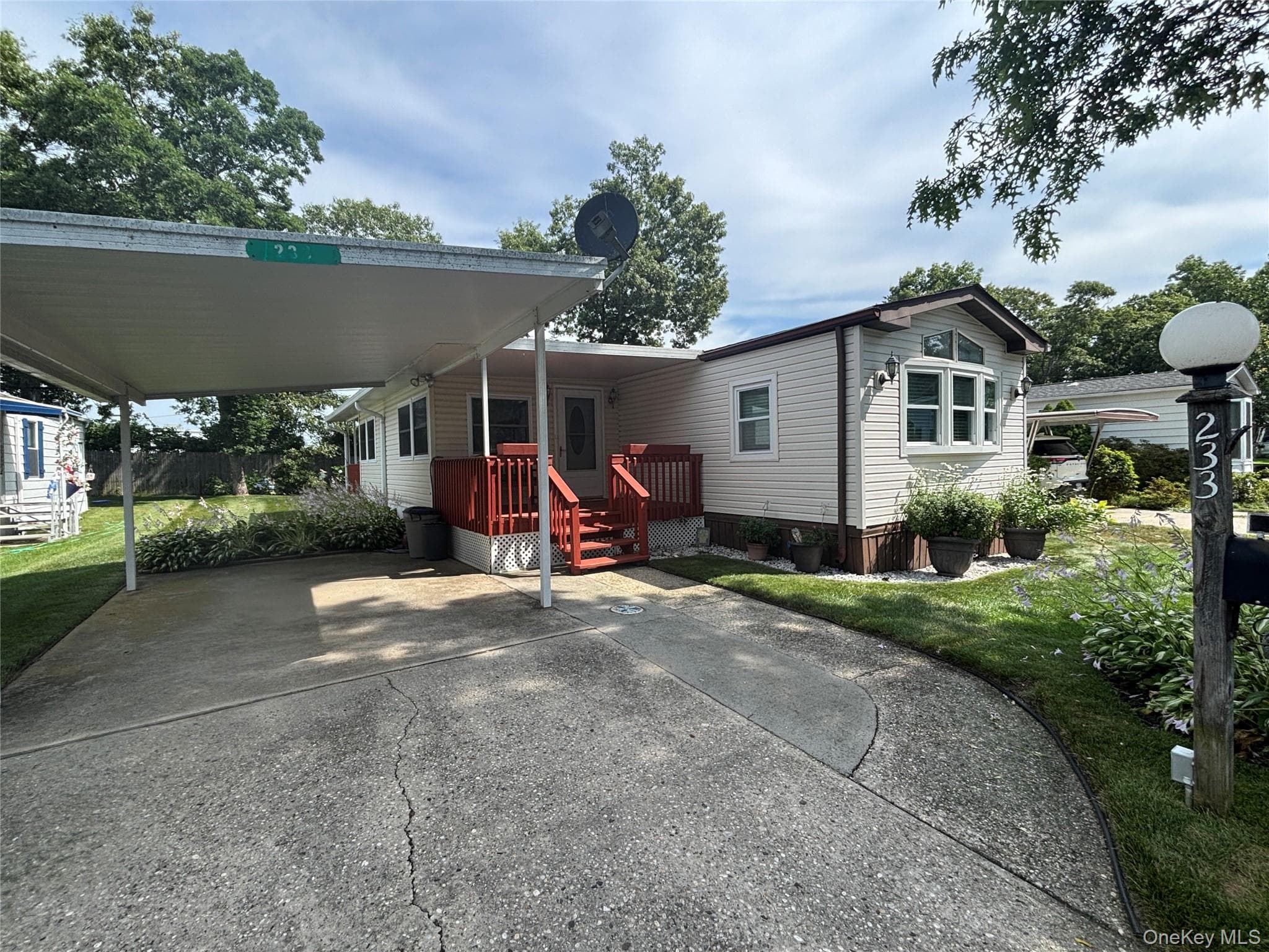 1661 Old Country Road Unit: 233, Riverhead