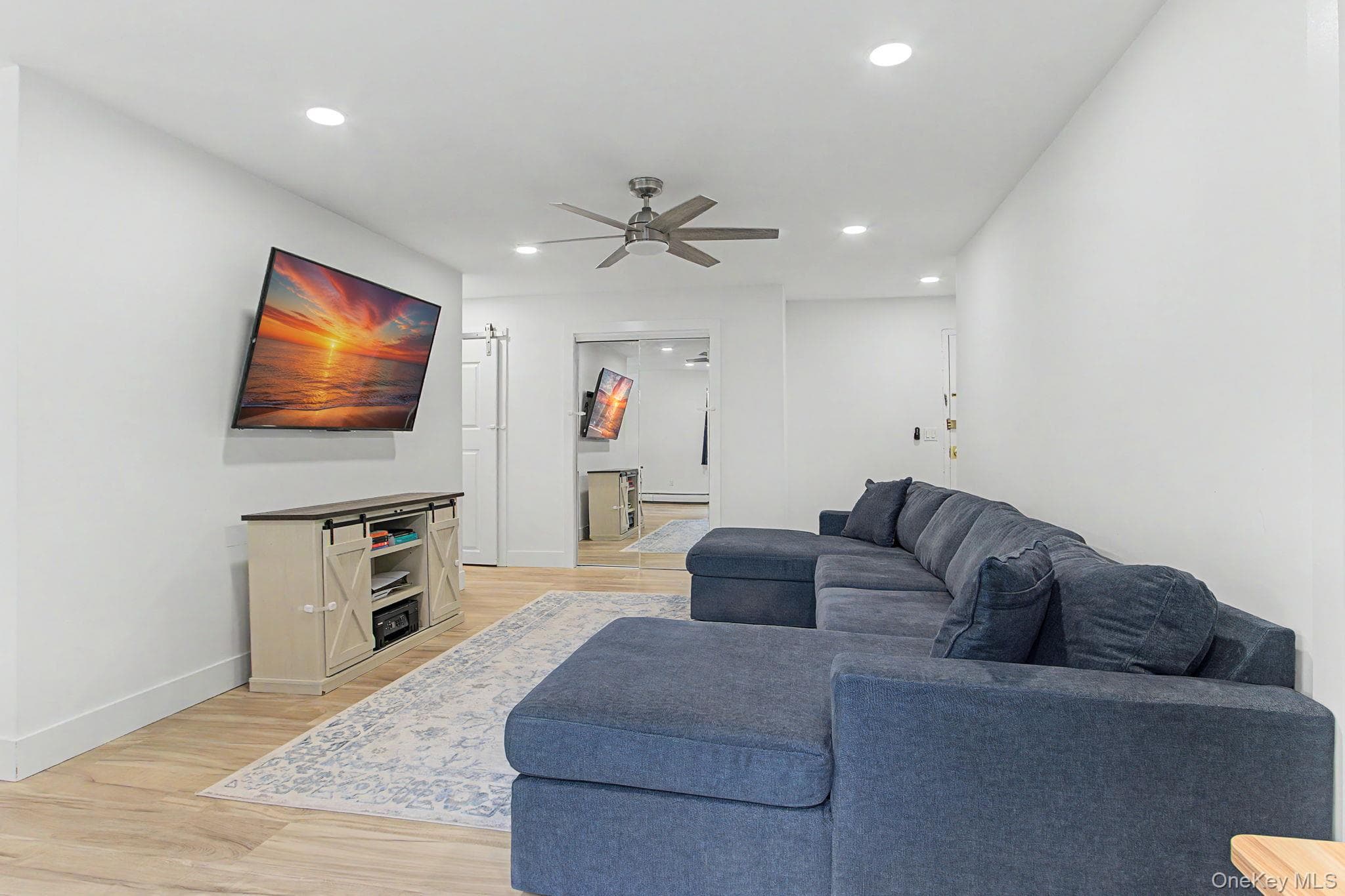 962 Sierra Vista Lane thumbnail 8