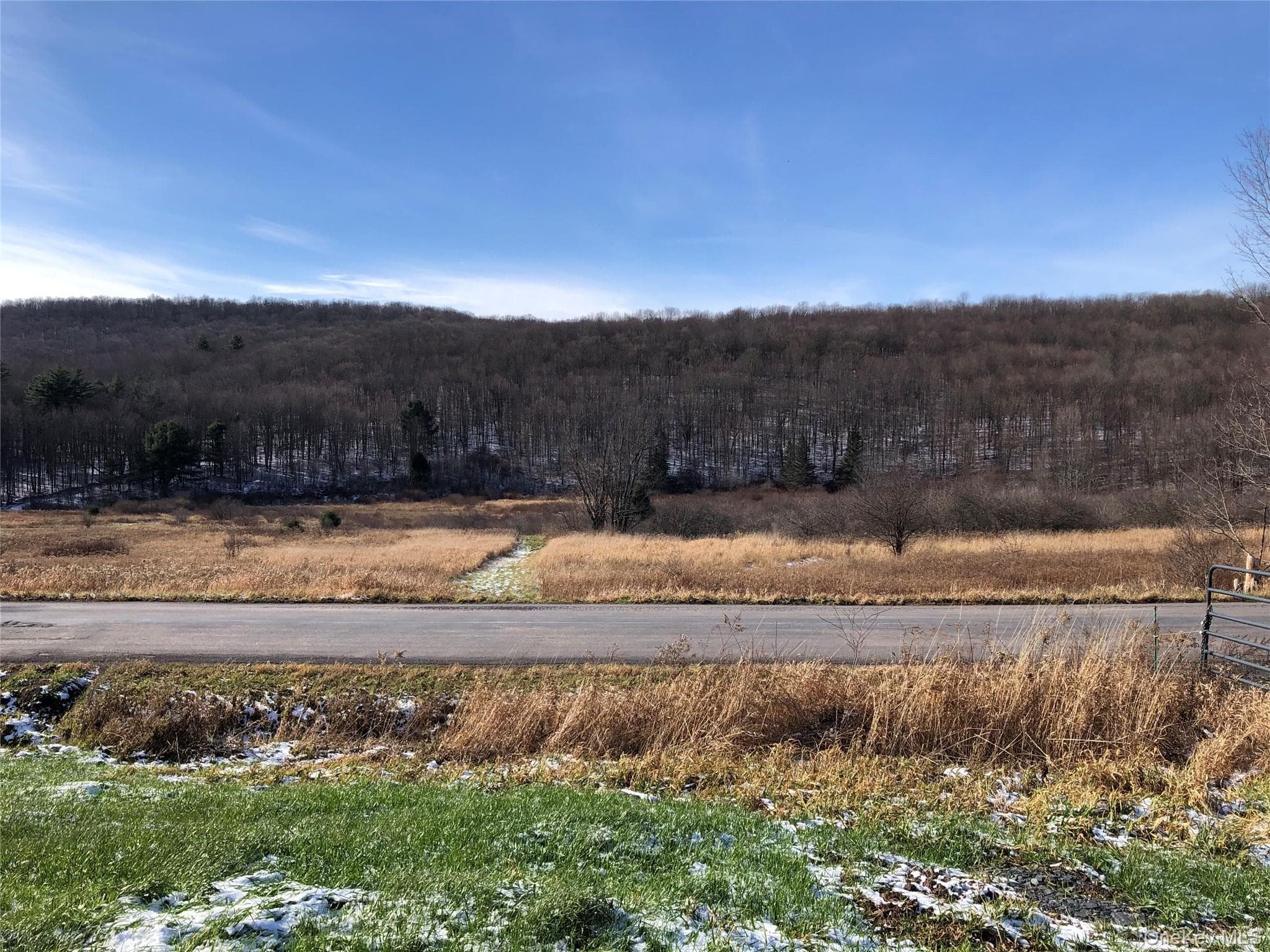 126 E Afton Road thumbnail 3