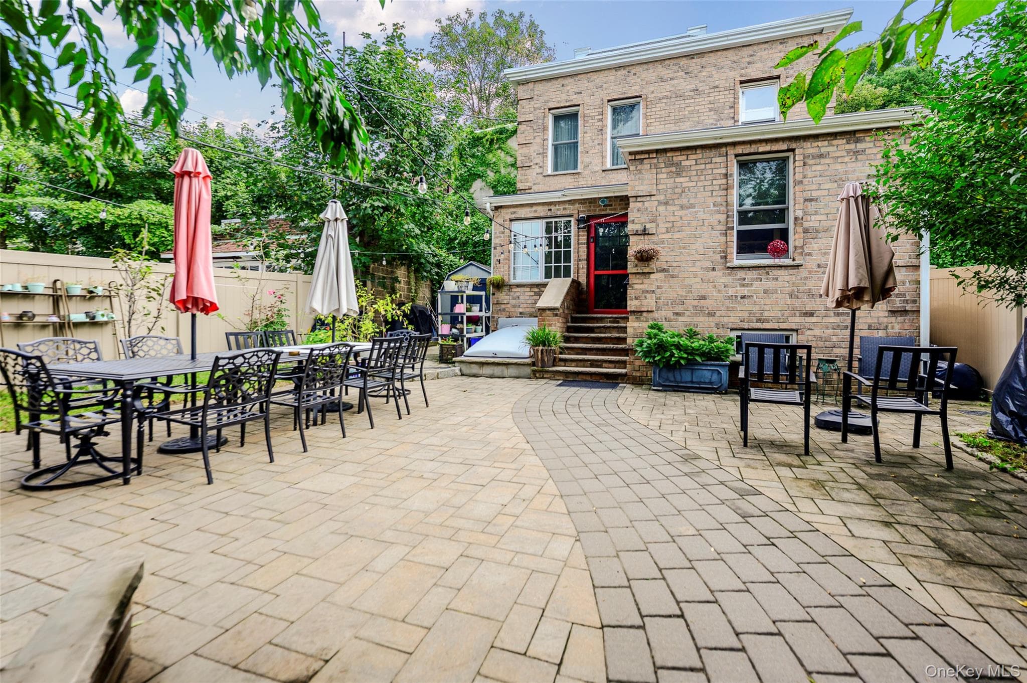 48 Clarendon Avenue thumbnail 22