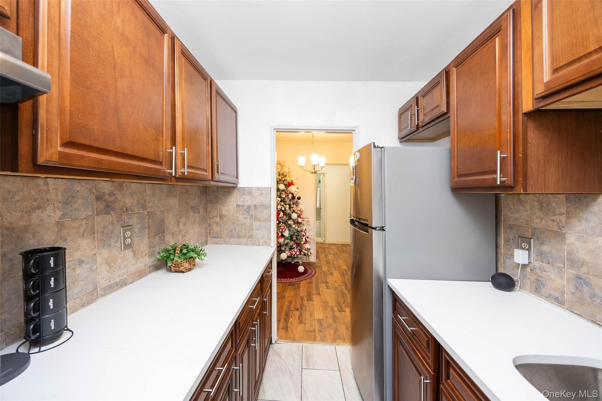 70-07 Park Drive Unit: A thumbnail 3