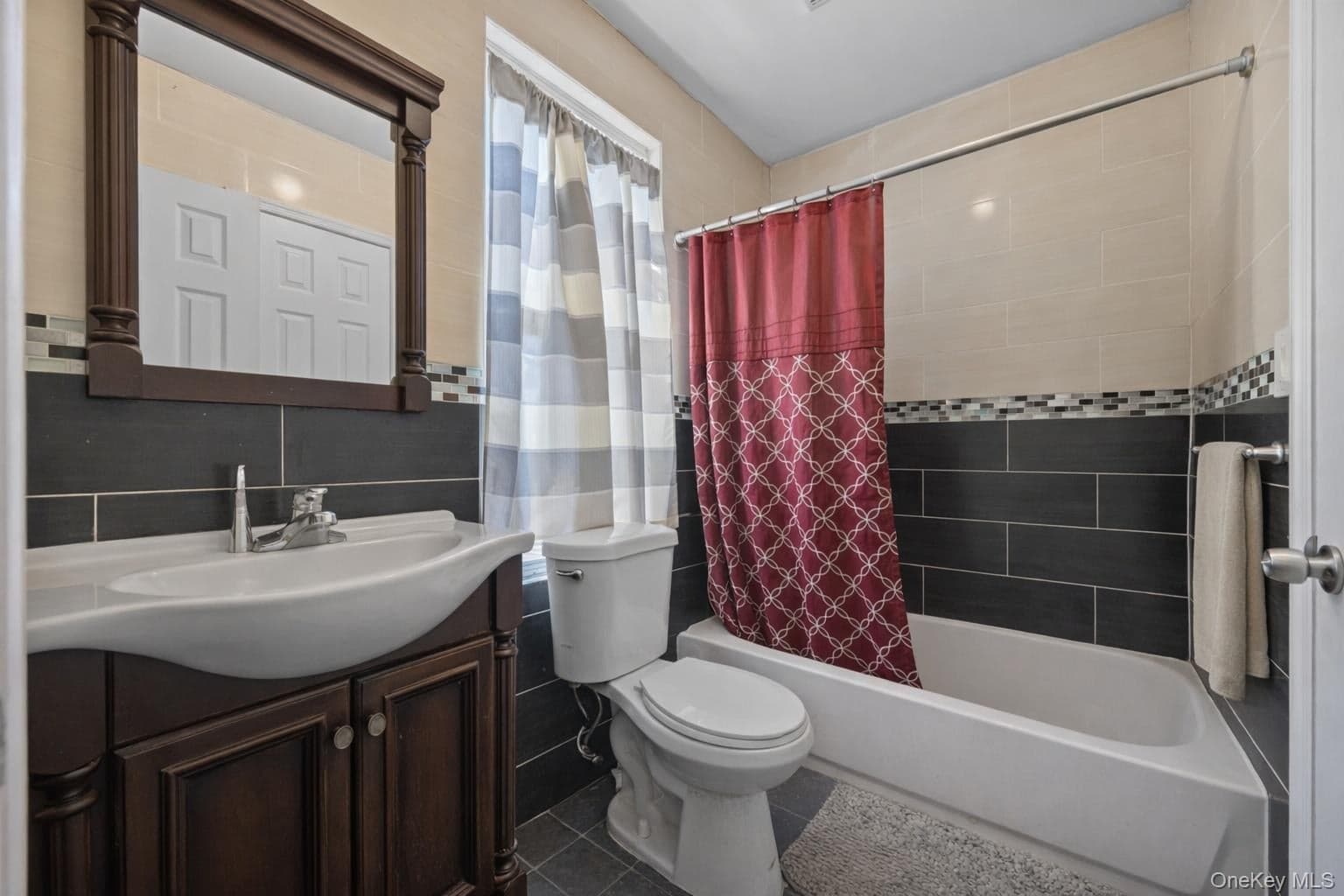 831 E 224th Street thumbnail 10