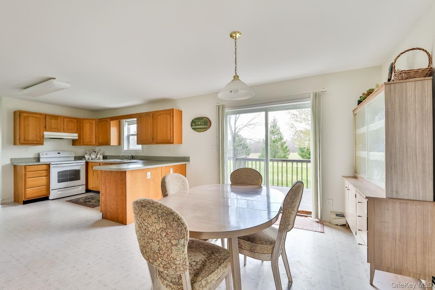 559 Case Road thumbnail 10