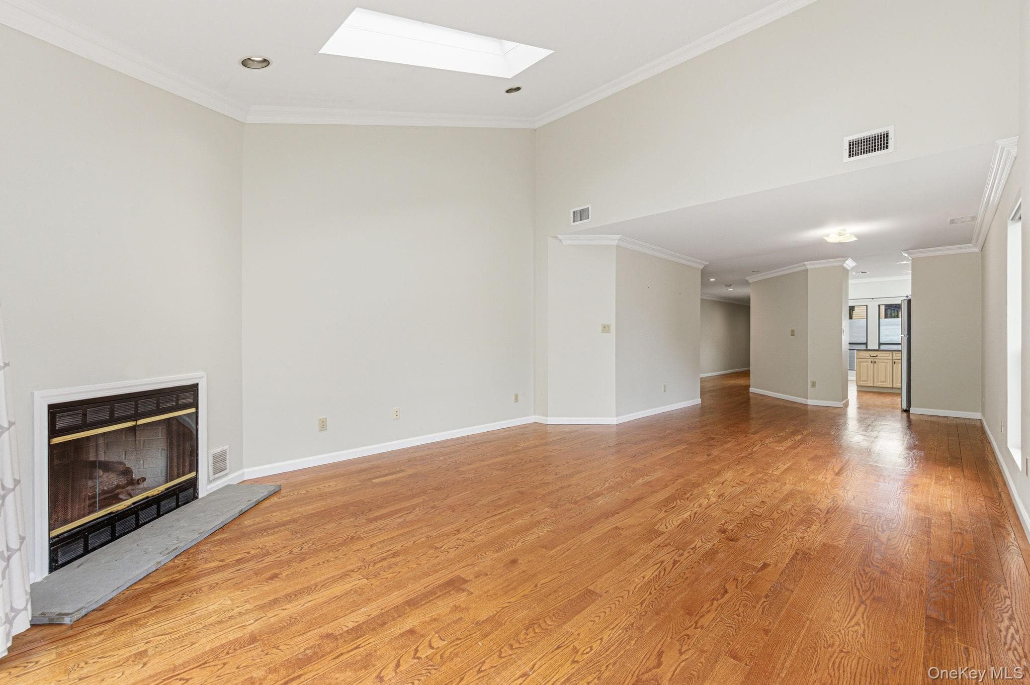 19 The Circle CIR Unit: 19 thumbnail 19