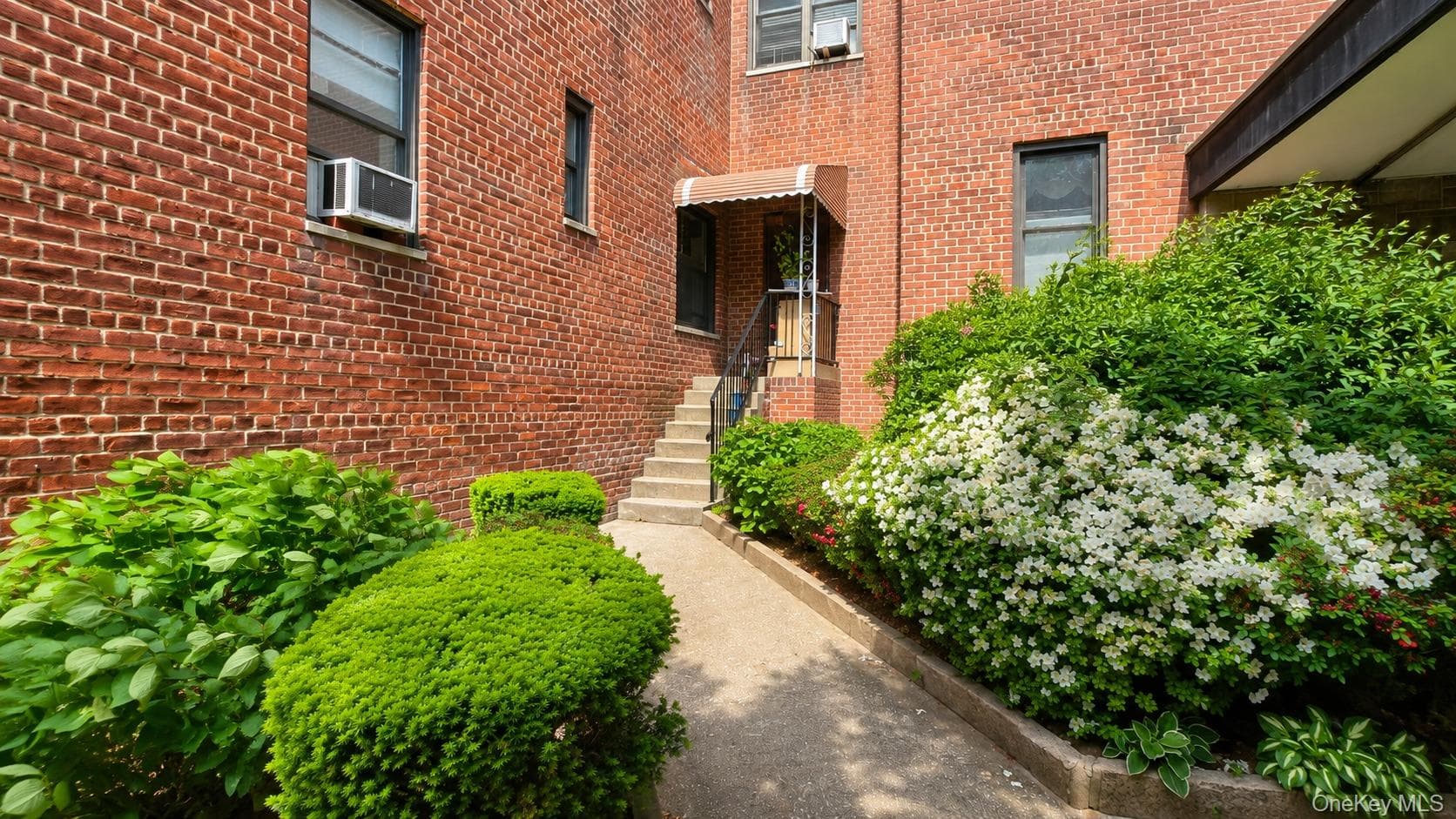 11 Bronx River Road Unit: 1M thumbnail 2