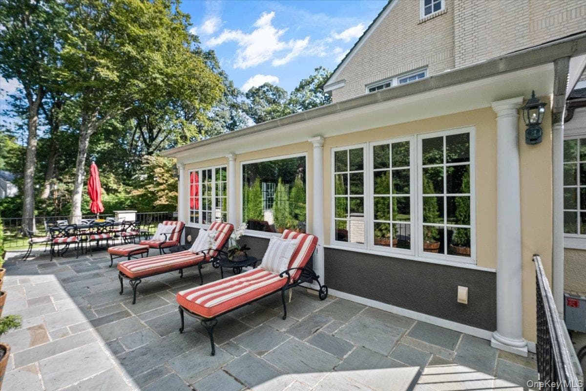 451 Beechmont Drive thumbnail 29