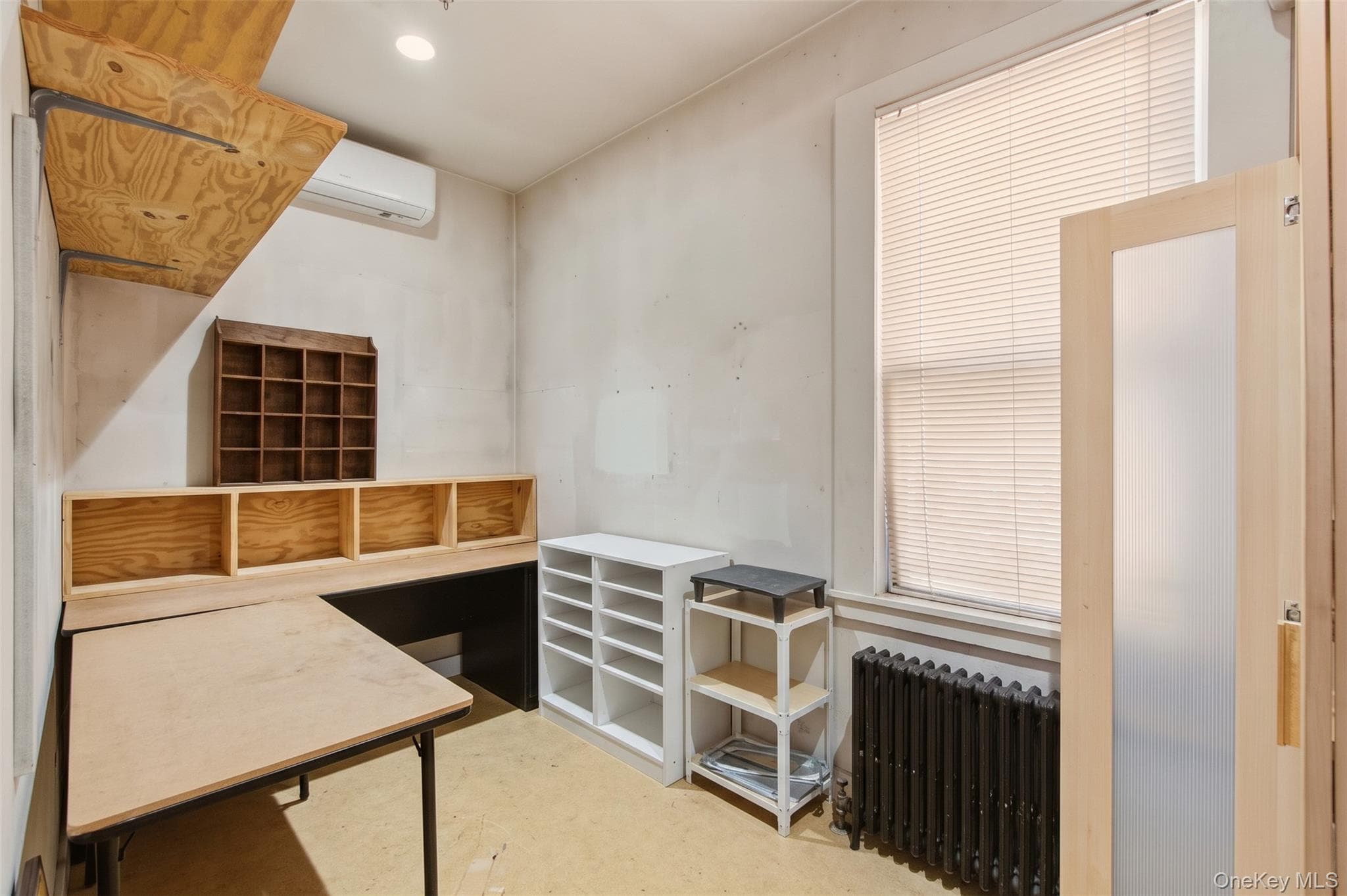 2239 Tiebout Avenue thumbnail 11