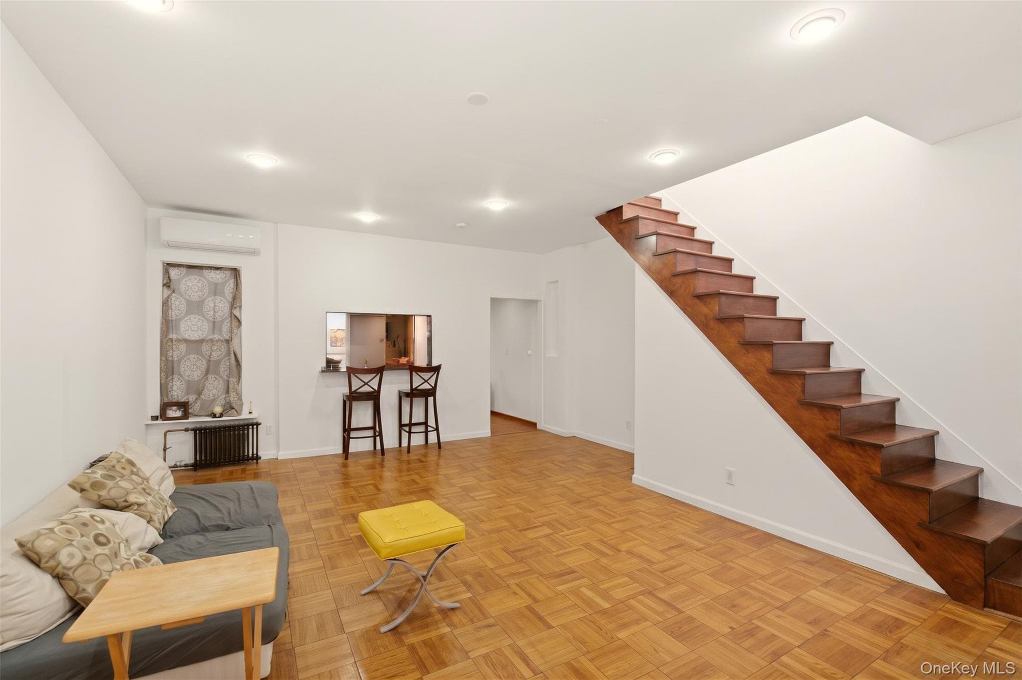 2239 Tiebout Avenue thumbnail 3