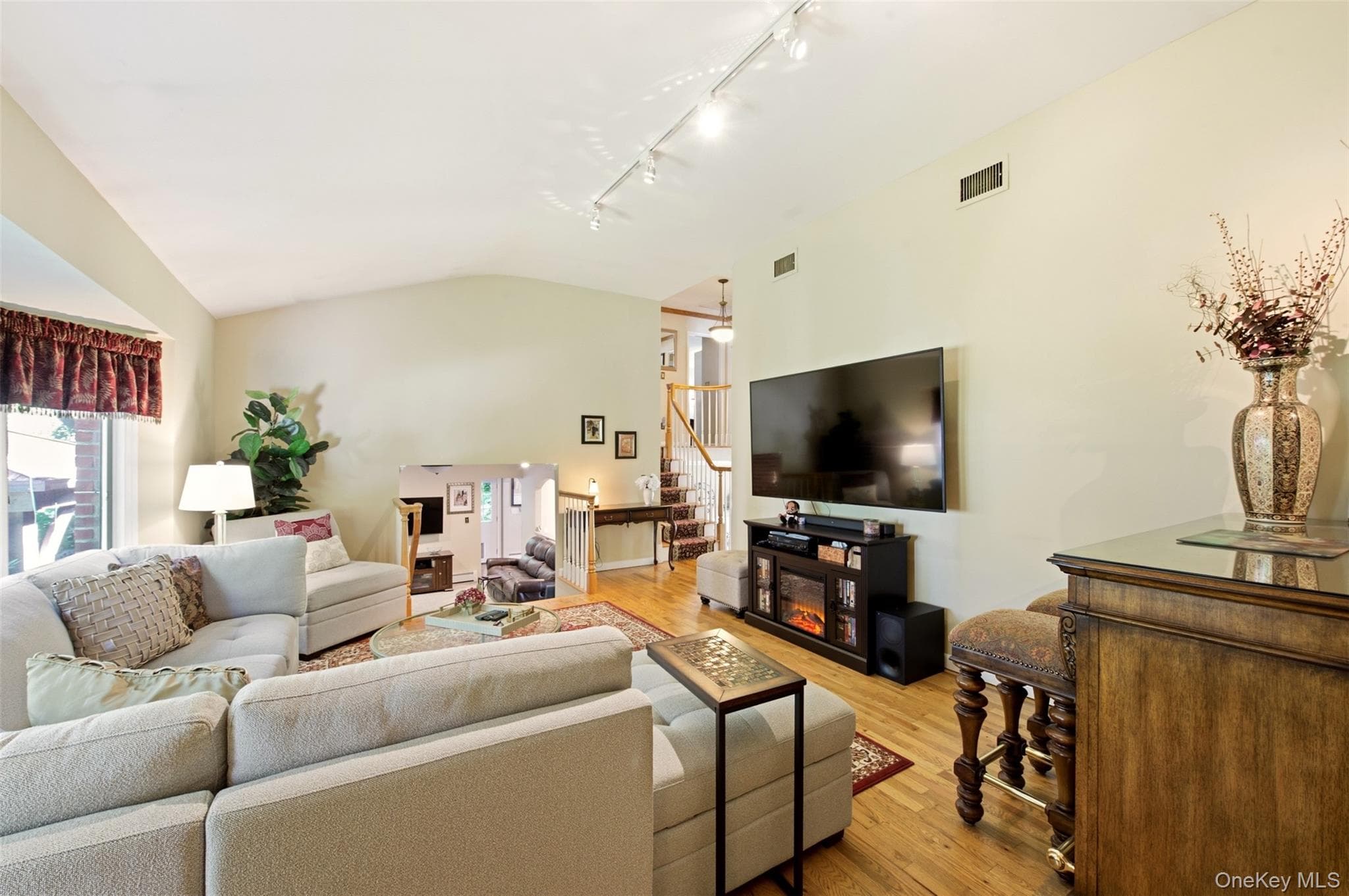 17 White Cliff Lane thumbnail 26