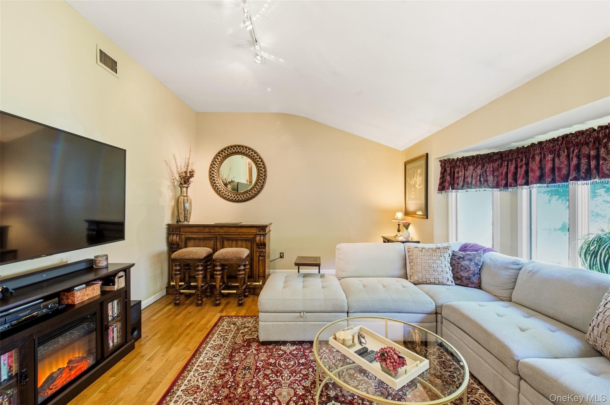 17 White Cliff Lane thumbnail 25