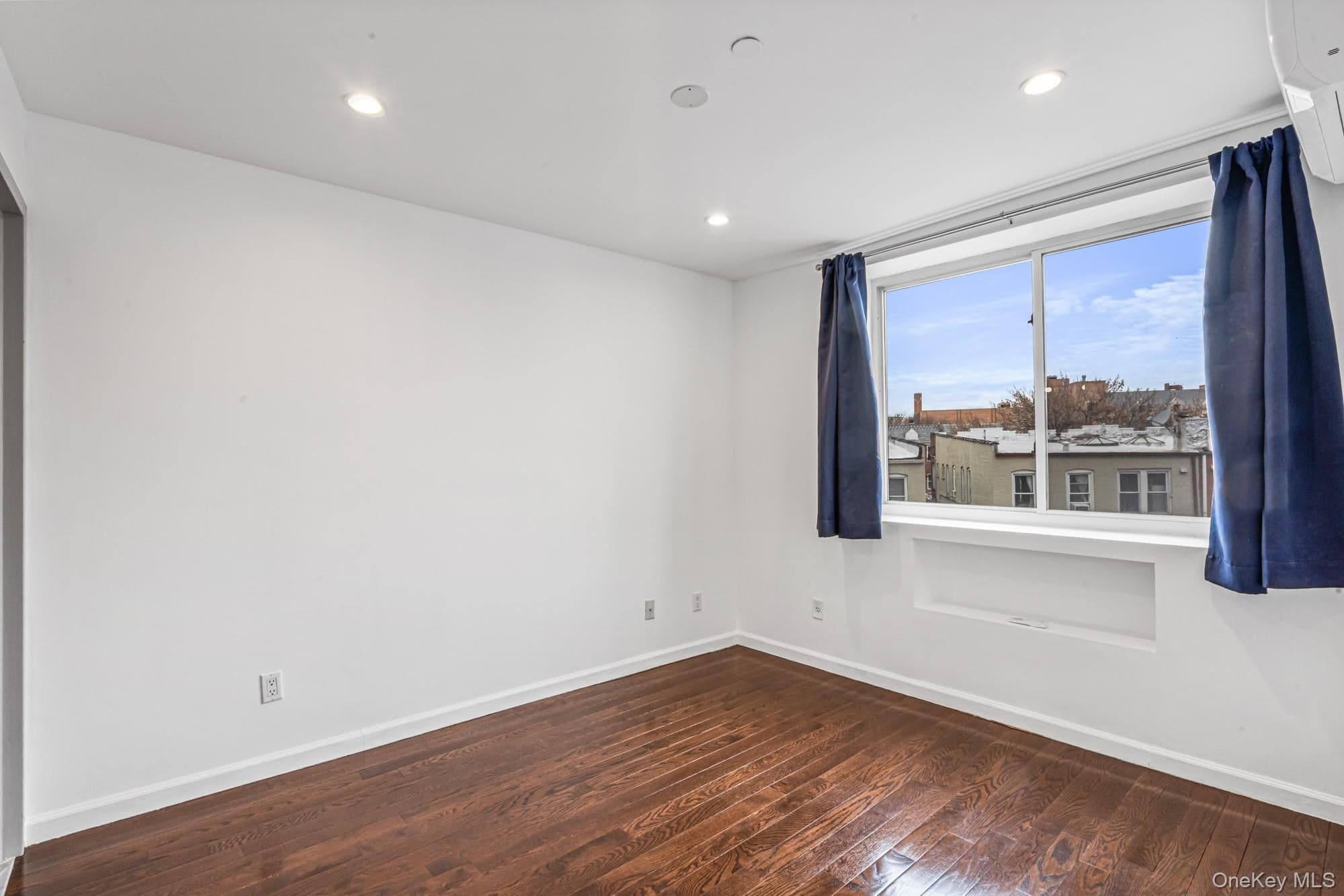 8115 Queens Boulevard Unit: 3A thumbnail 9