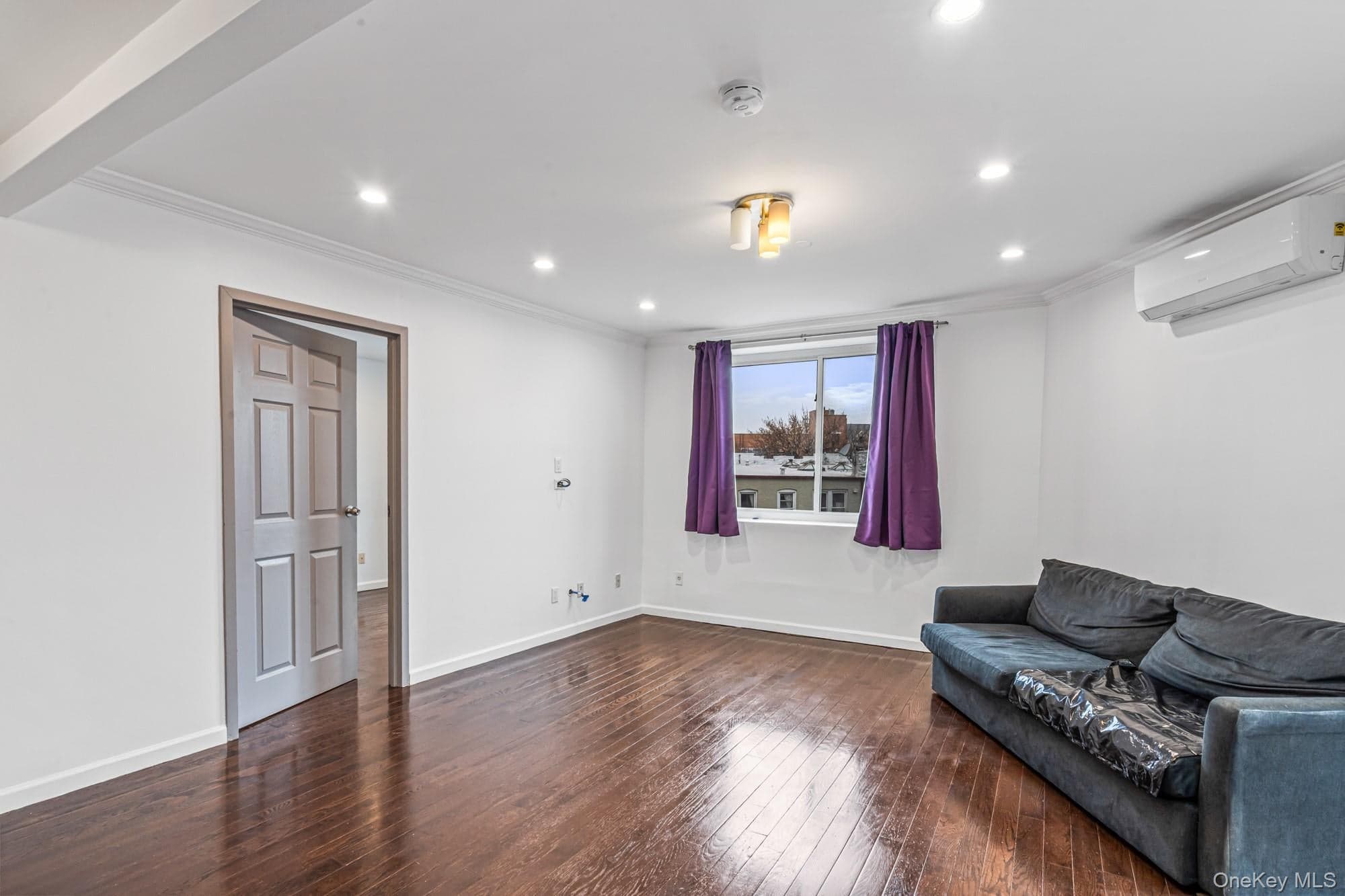 8115 Queens Boulevard Unit: 3A thumbnail 4