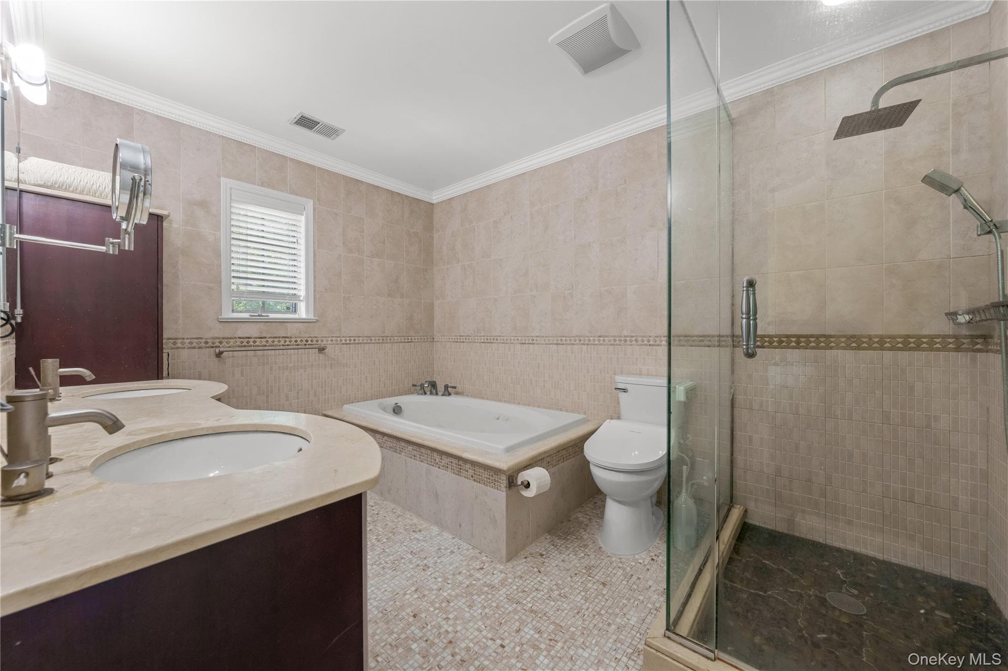240-02 Oak Park Drive Unit: 18C thumbnail 18