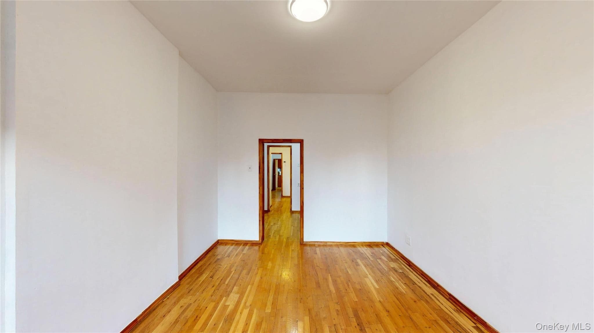 954 Manhattan Avenue thumbnail 10