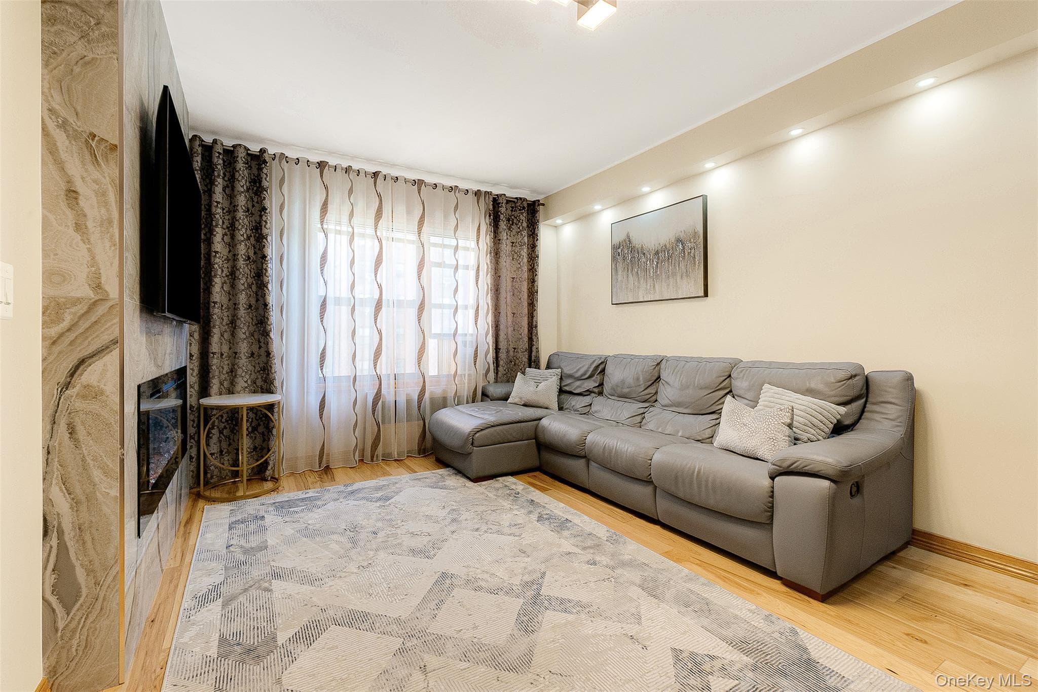 99-32 66th Road Unit: 5Z thumbnail 6