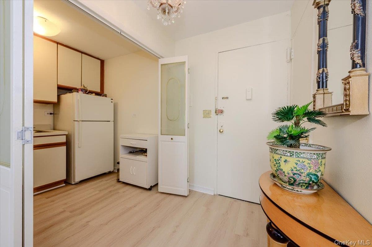 172-70 Highland Avenue Unit: 9-L thumbnail 3