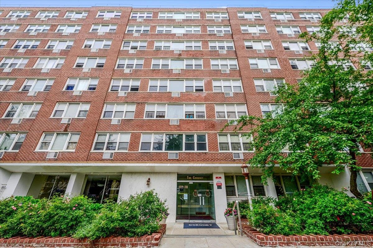 172-70 Highland Avenue Unit: 9-L, Jamaica Estates