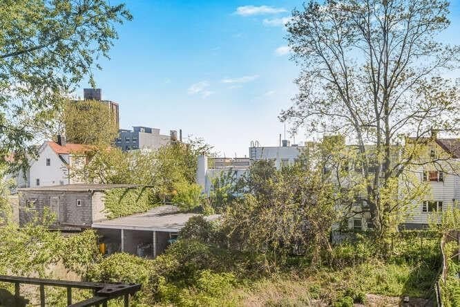 724 E 216th Street Unit: 5C thumbnail 9