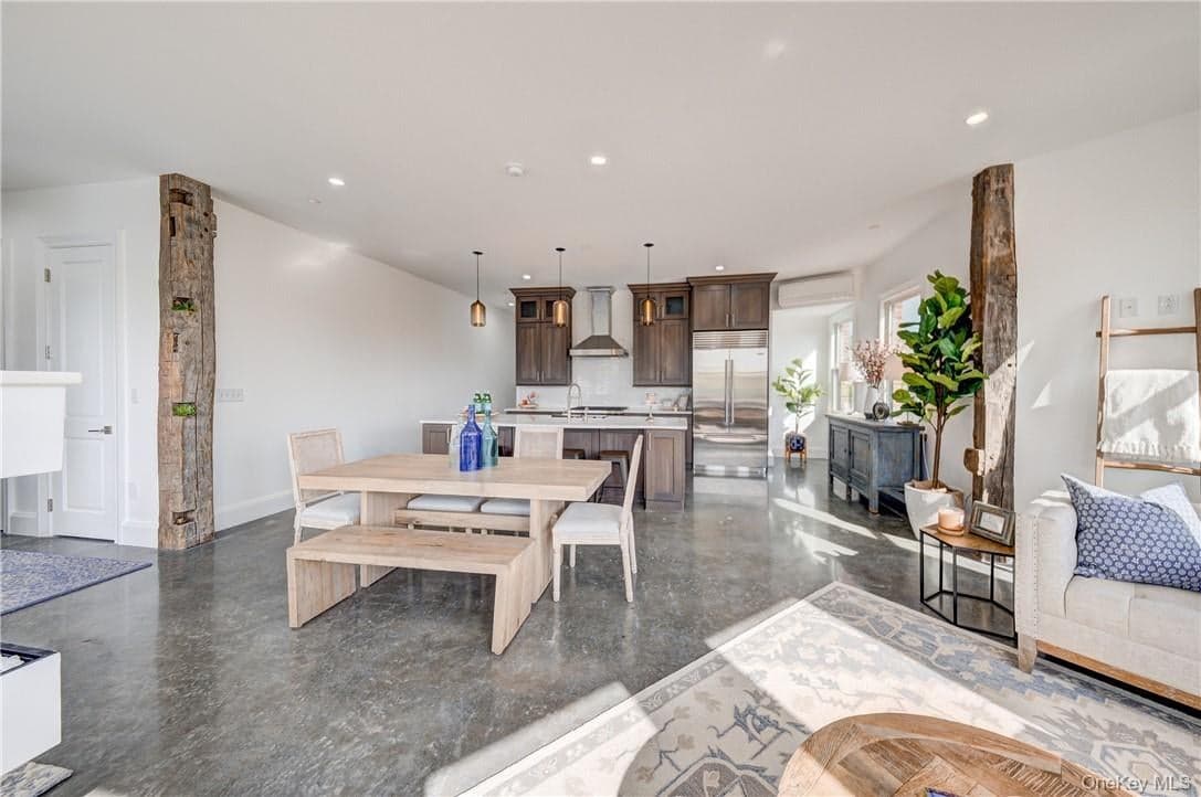 226 Main Street Unit: 301 thumbnail 11
