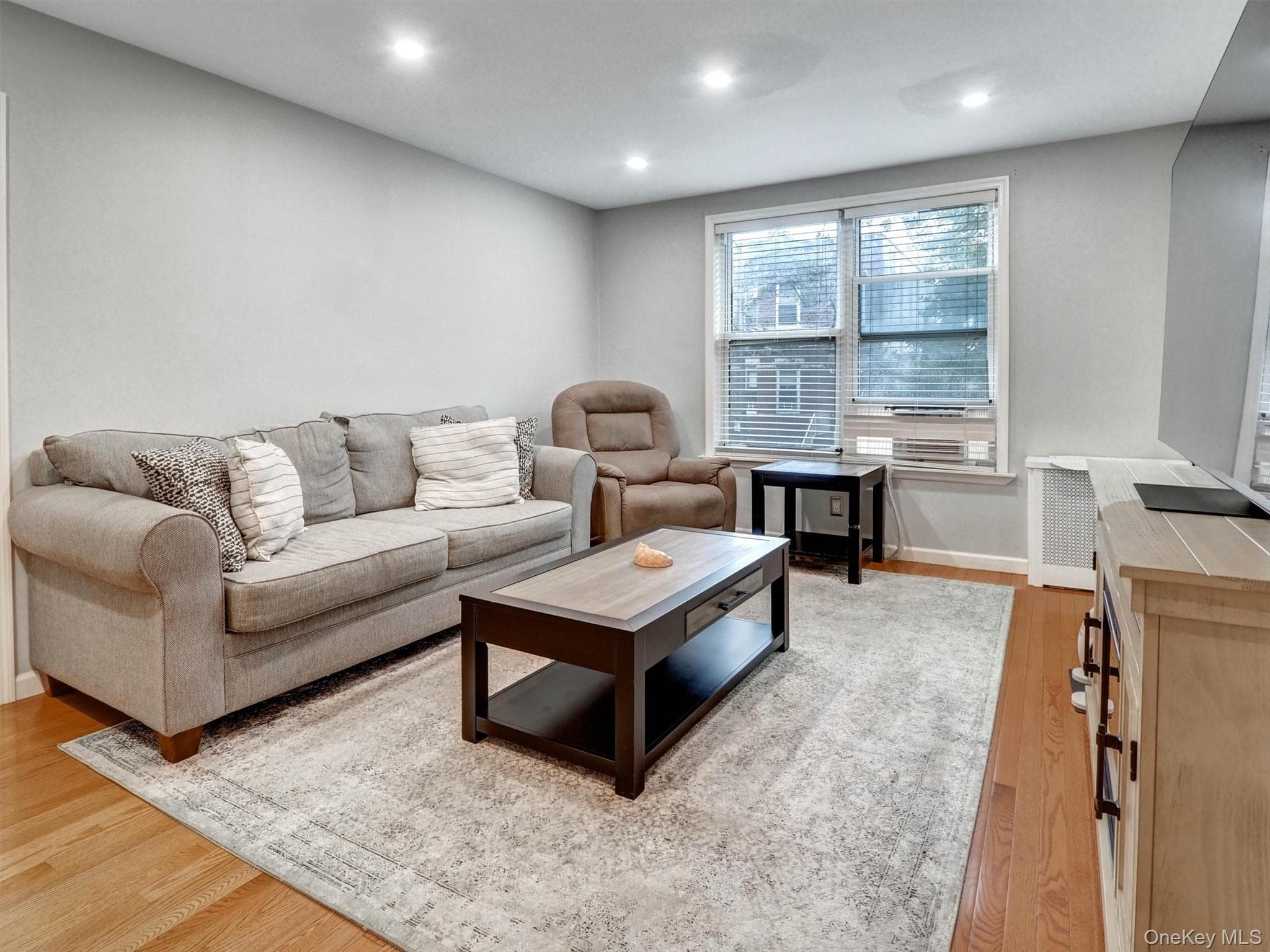 190 72nd Street Unit: 128 thumbnail 3