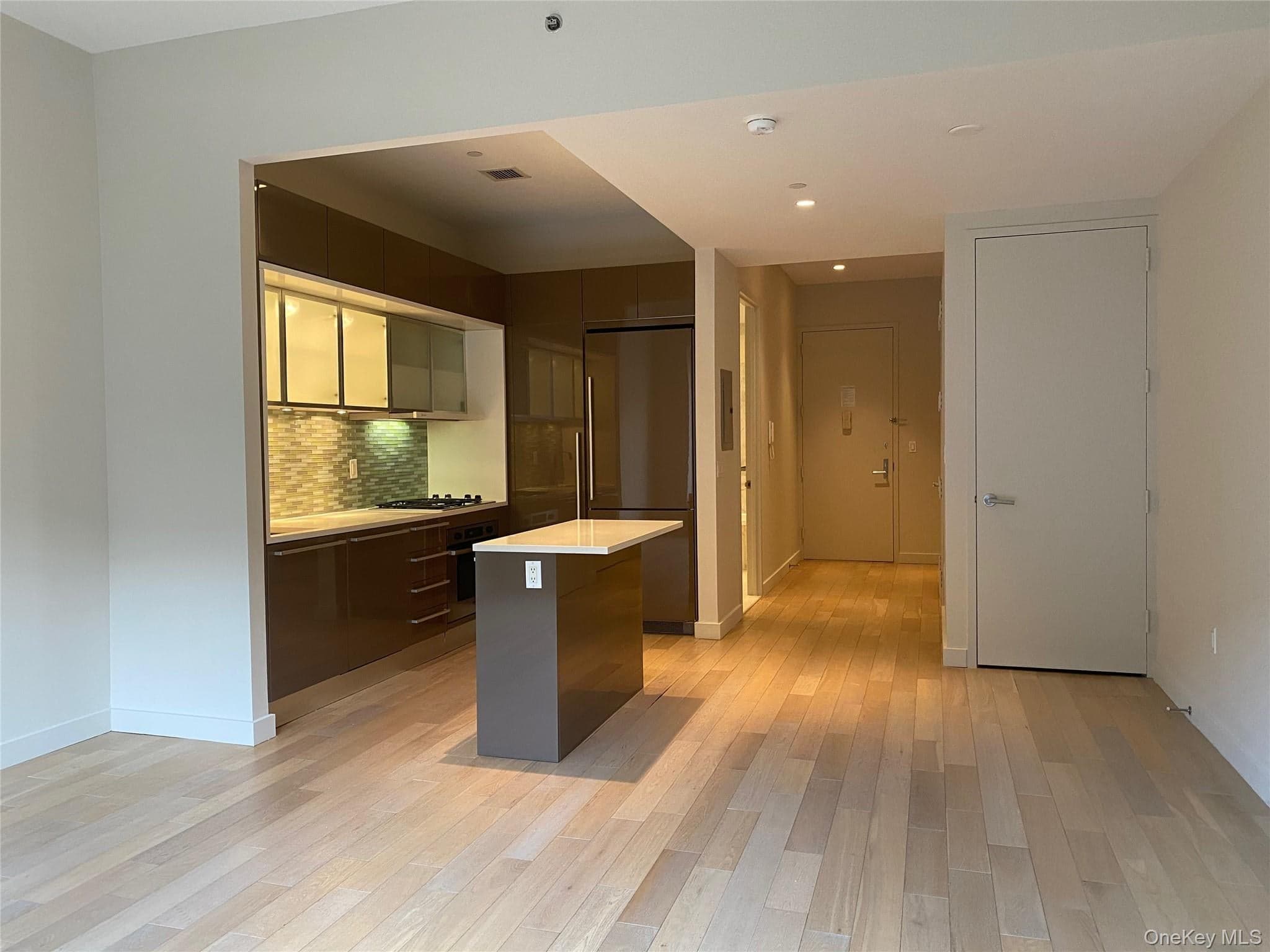 75 Wall Street Unit: 26Q thumbnail 9