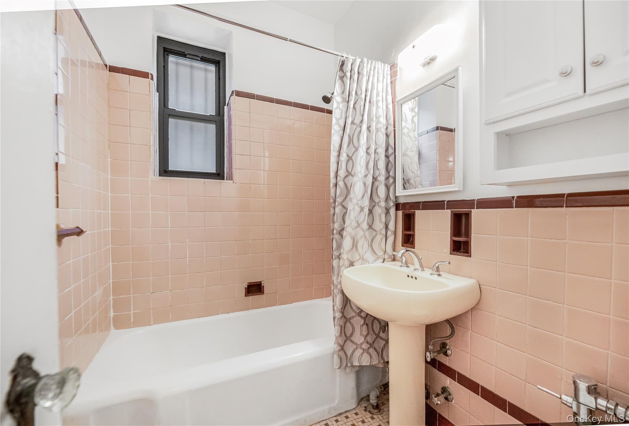 96-11 65th Road Unit: Prof A thumbnail 14