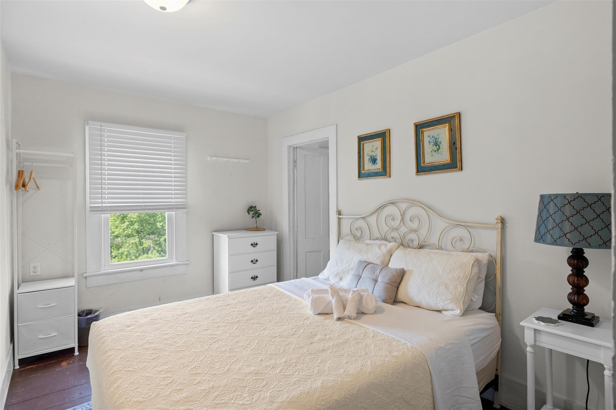 346 Crescent Avenue thumbnail 32