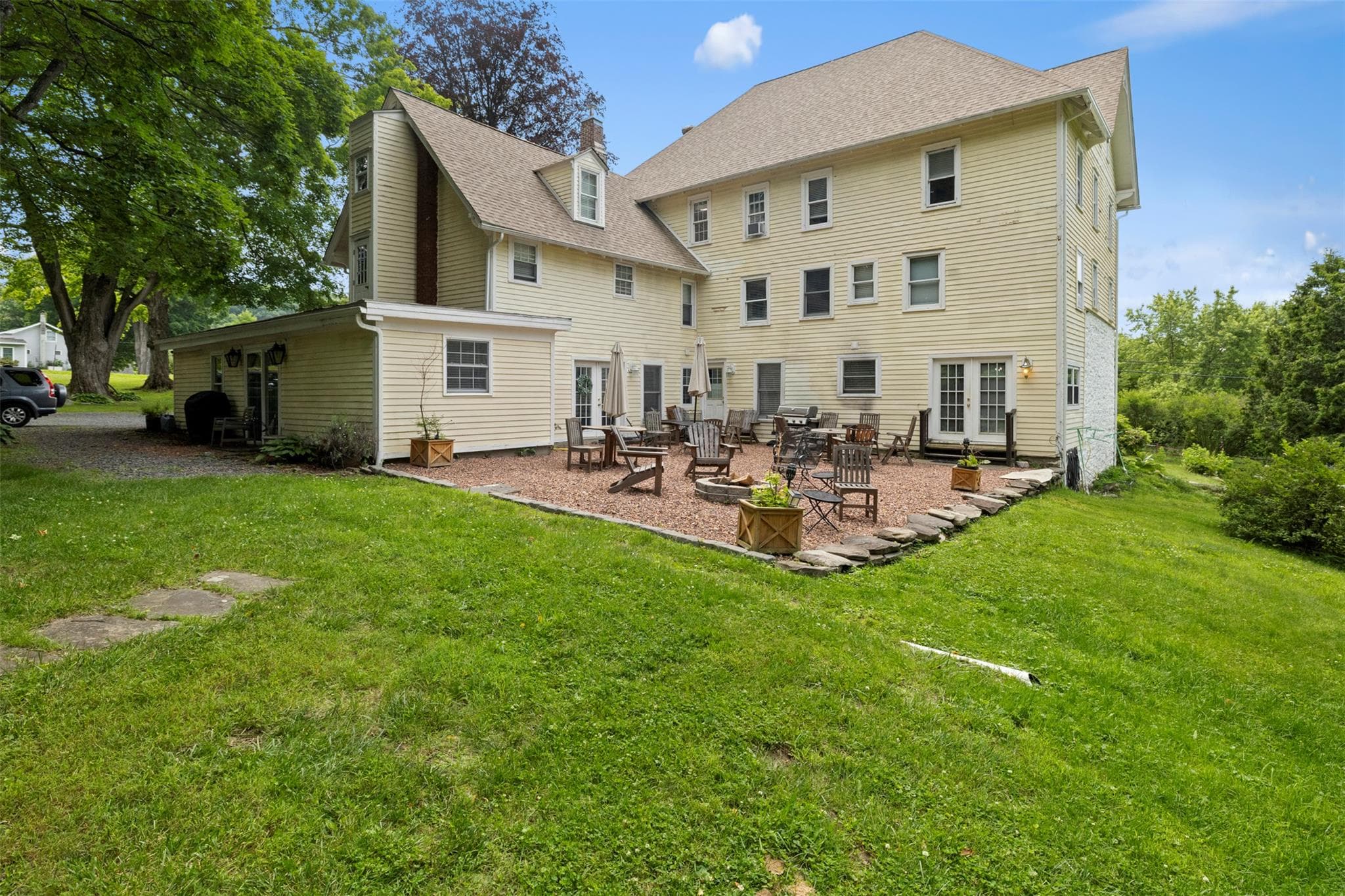 346 Crescent Avenue thumbnail 50