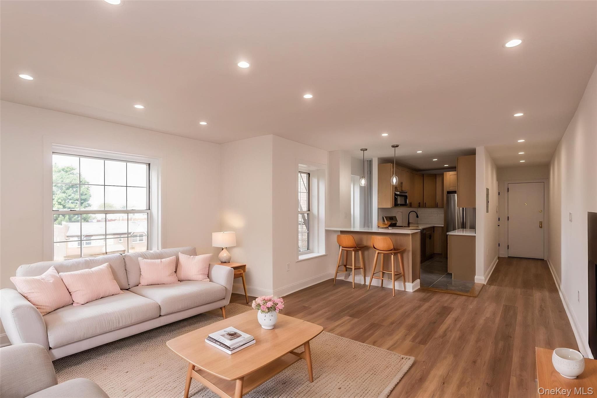 30-51 Hobart Street Unit: #4 thumbnail 5