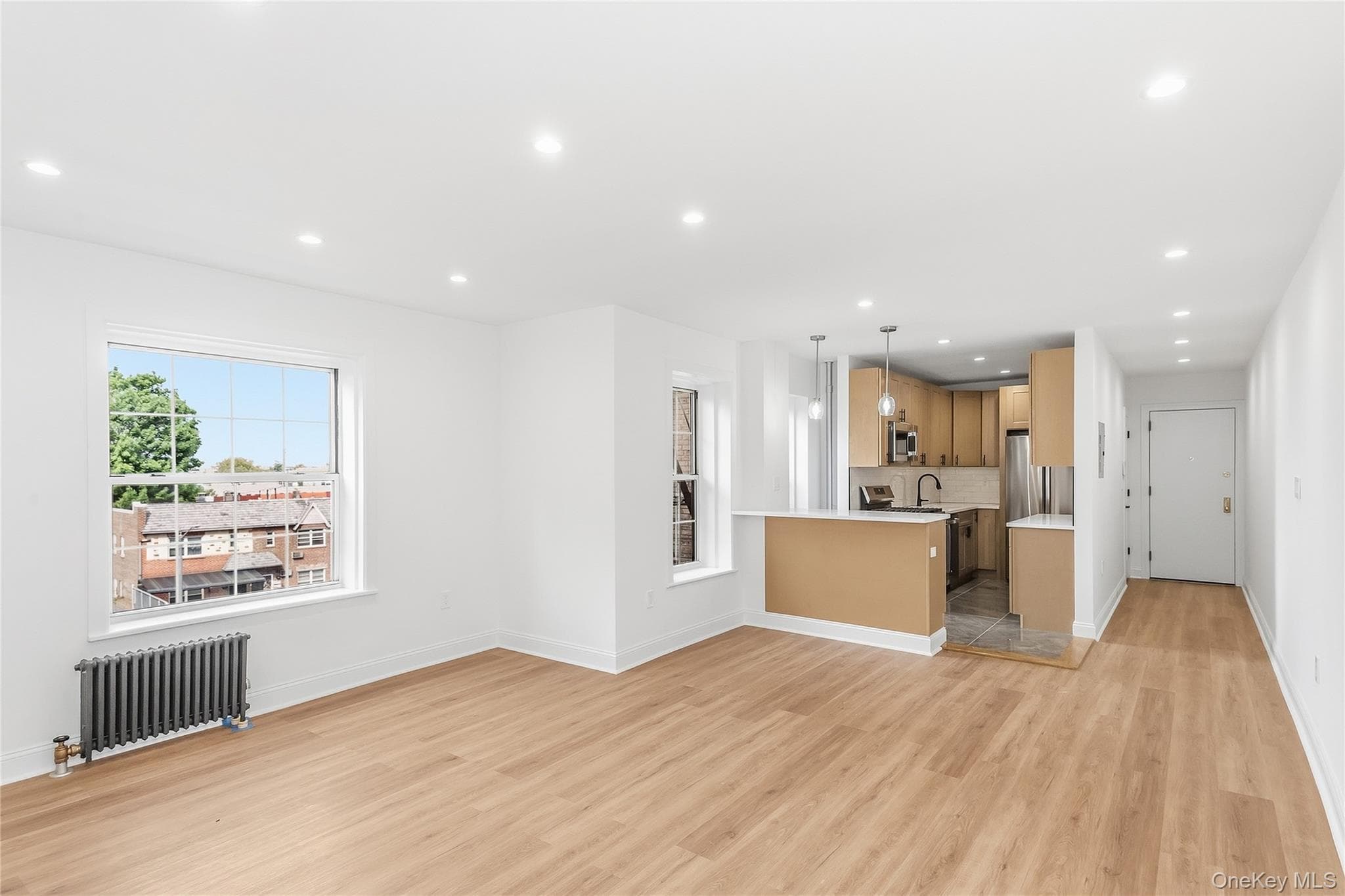 30-51 Hobart Street Unit: #4 thumbnail 4