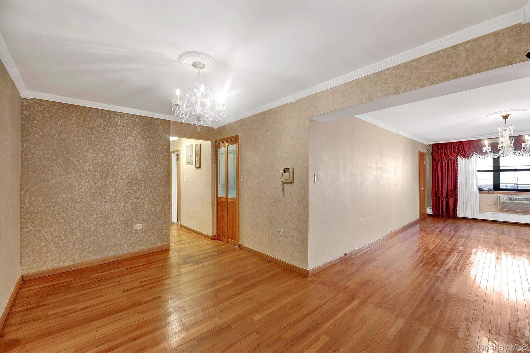 99-11 60th Avenue Ave Unit: Apt No. 4E thumbnail 5