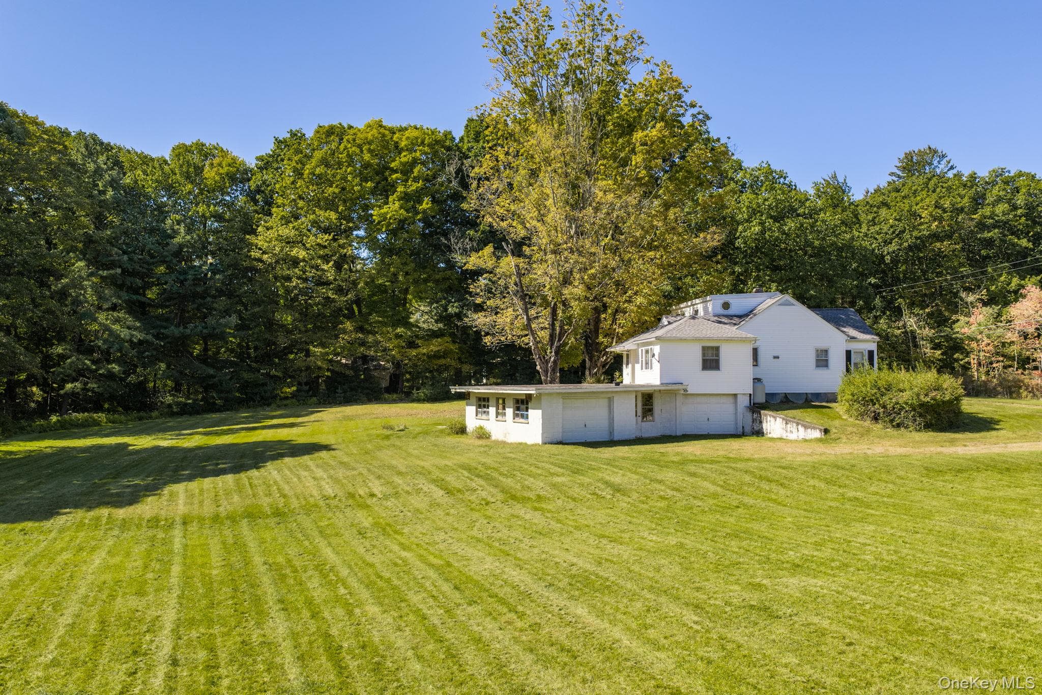 24 Wolf Lake Road thumbnail 35
