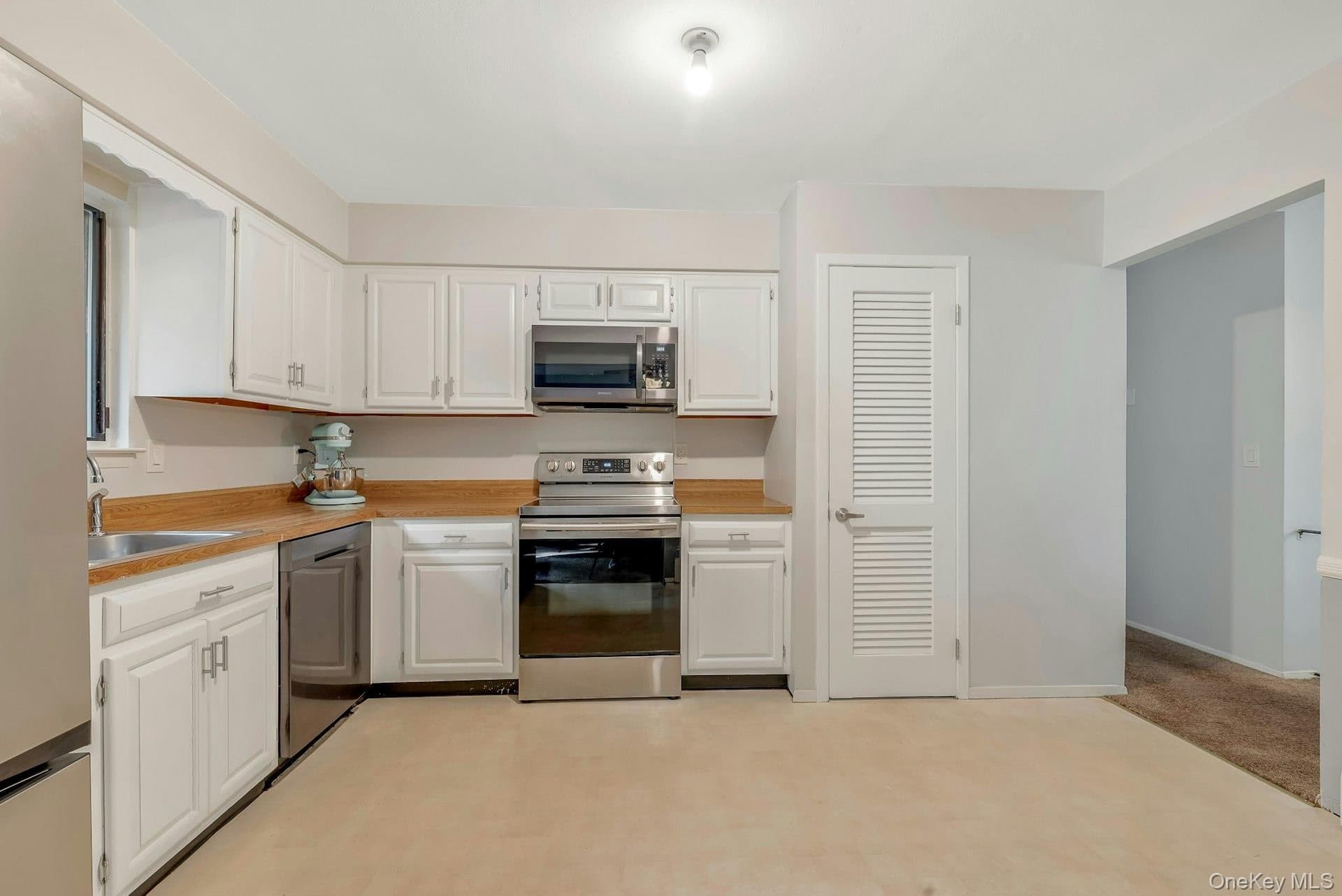 39 Woodbrook Drive thumbnail 6