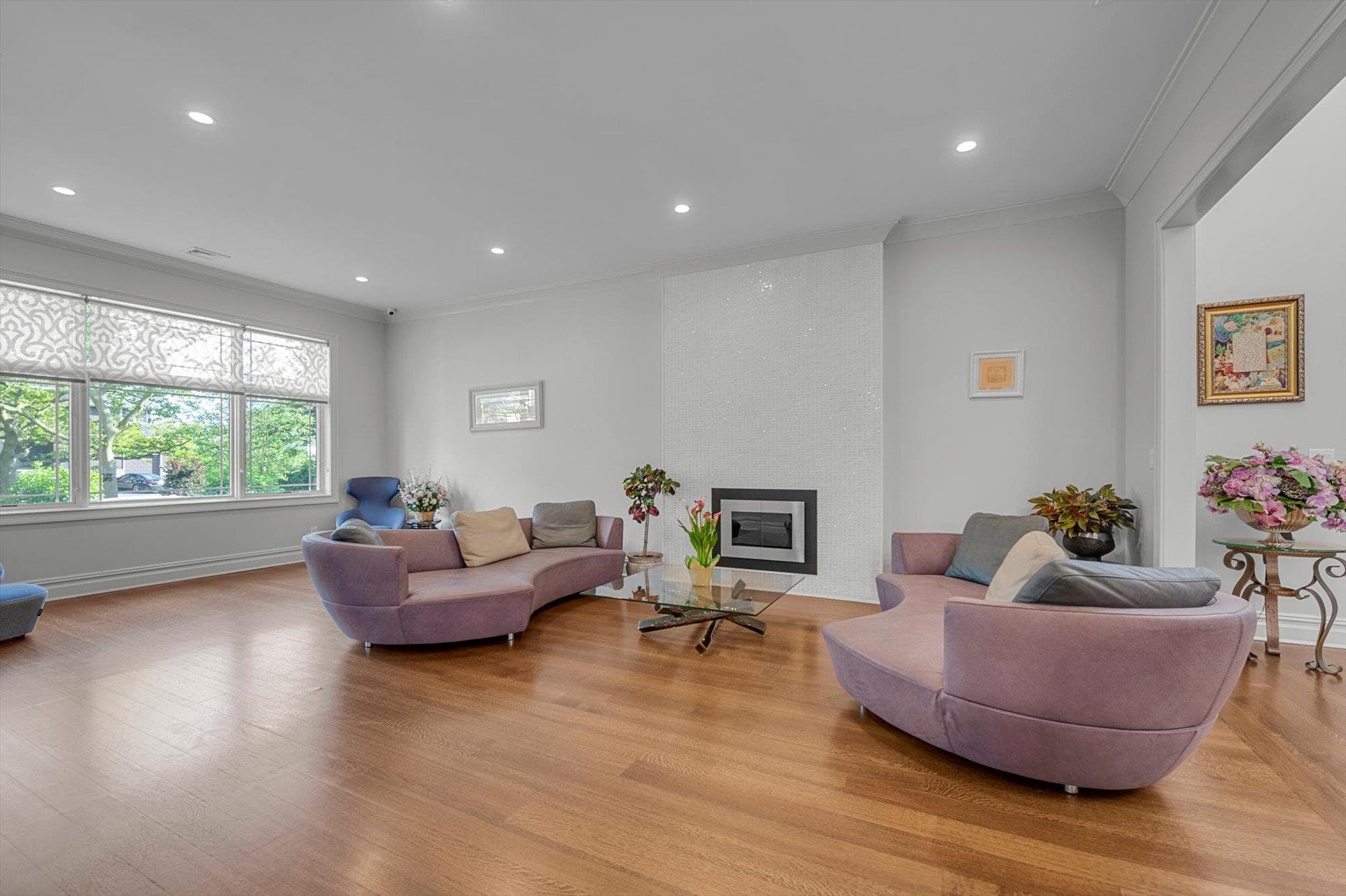 185 Dolphin Drive thumbnail 5
