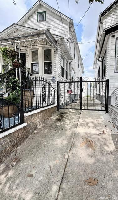 107-11 114th Street thumbnail 2